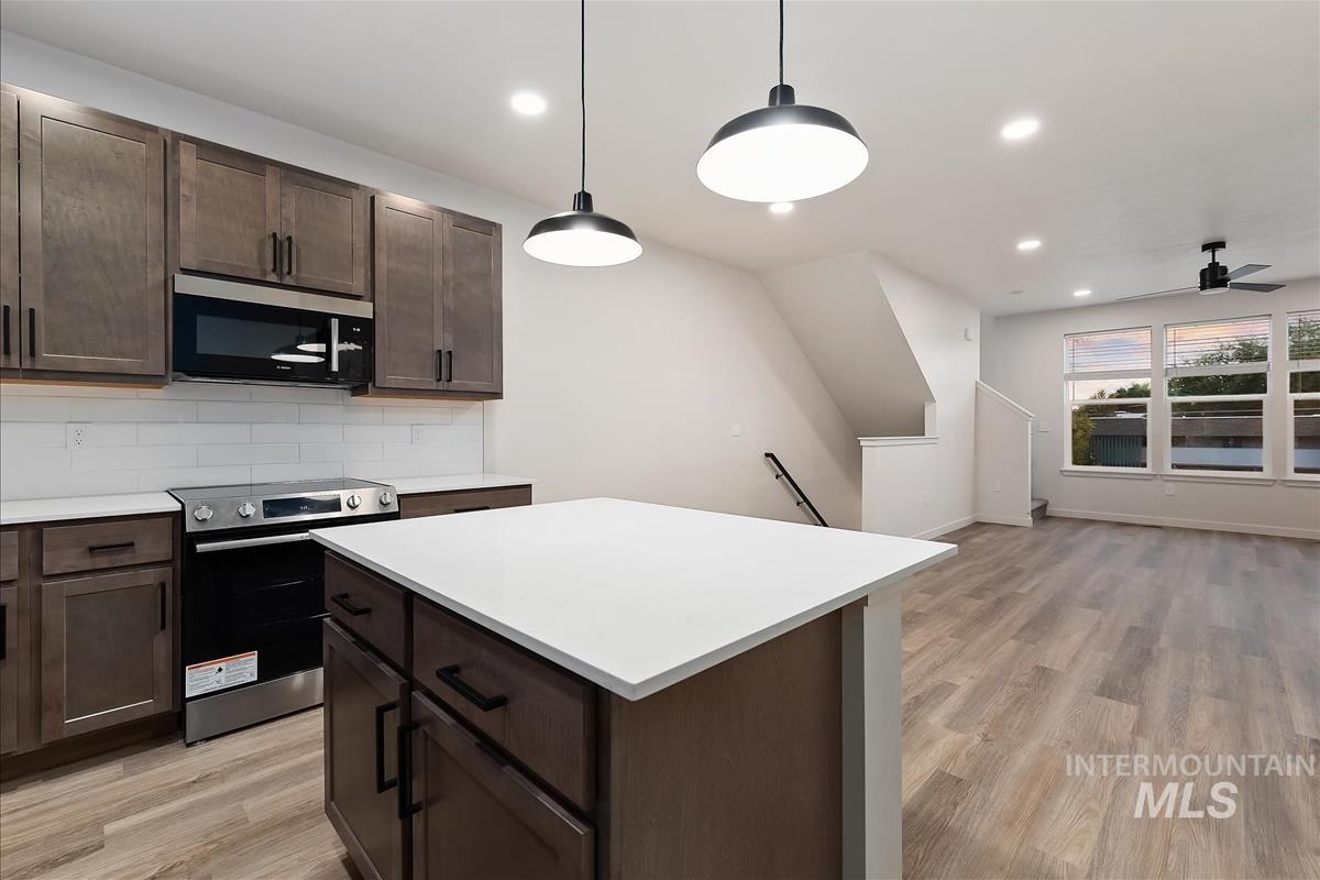 1048 W Melrose St, Boise, Idaho 83706, 2 Bedrooms, 2.5 Bathrooms, Residential For Sale, Price $529,900,MLS 99001611
