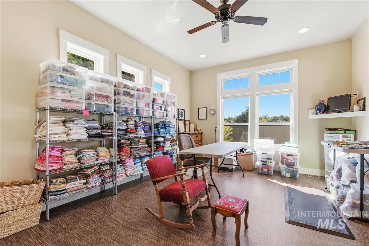 925 W Mollywood Dr, Nampa, Idaho 83686, 3 Bedrooms, 2 Bathrooms, Residential For Sale, Price $580,000, 99001621