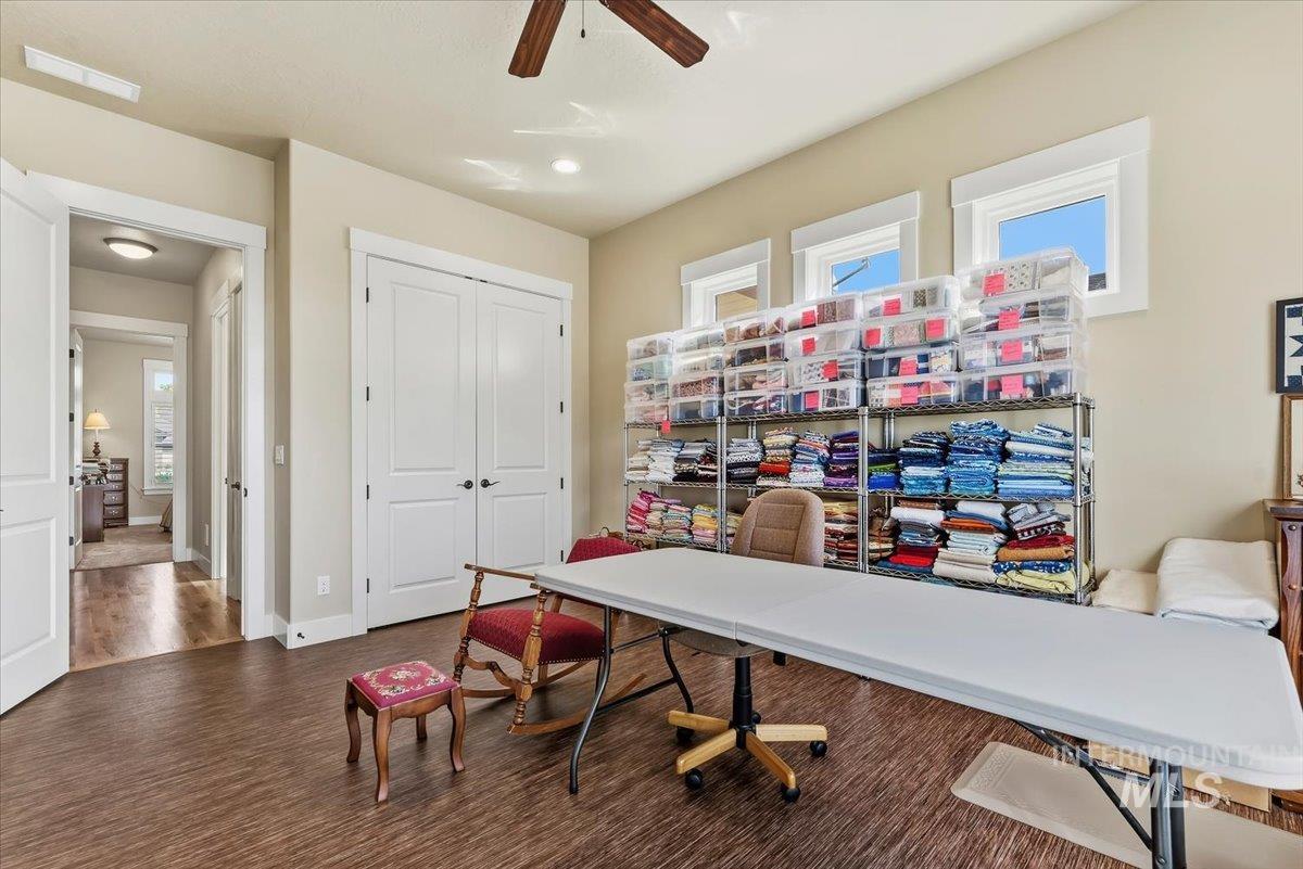 925 W Mollywood Dr, Nampa, Idaho 83686, 3 Bedrooms, 2 Bathrooms, Residential For Sale, Price $580,000, 99001621