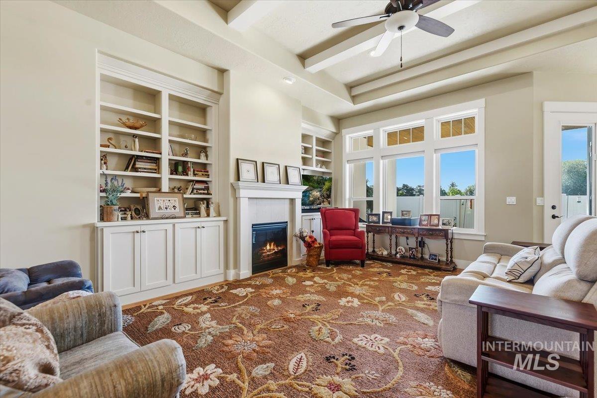 925 W Mollywood Dr, Nampa, Idaho 83686, 3 Bedrooms, 2 Bathrooms, Residential For Sale, Price $580,000, 99001621