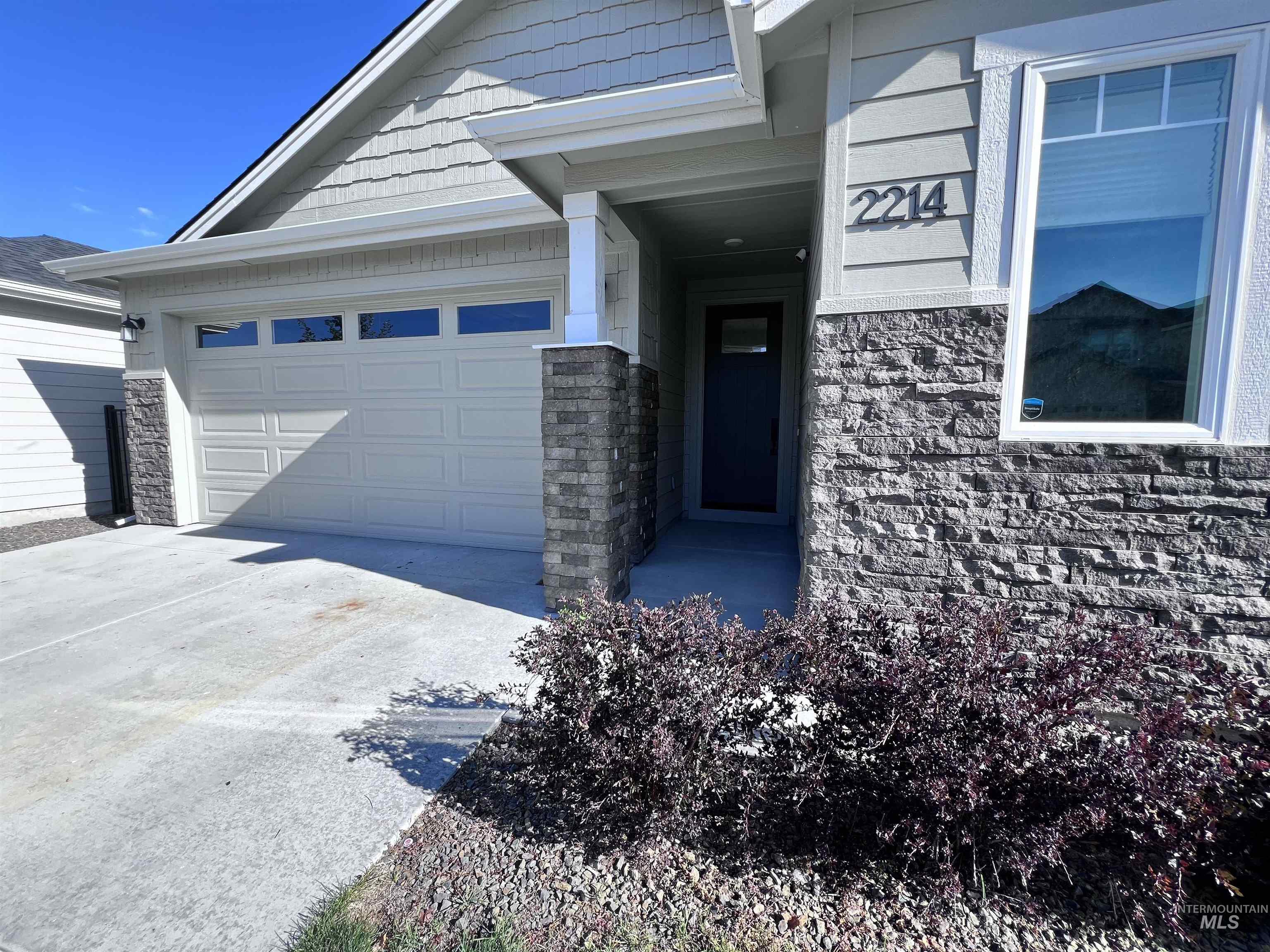 2214 E Danzee Dr, Boise, Idaho 83716, 3 Bedrooms, 2.5 Bathrooms, Residential For Sale, Price $724,900,MLS 99001638