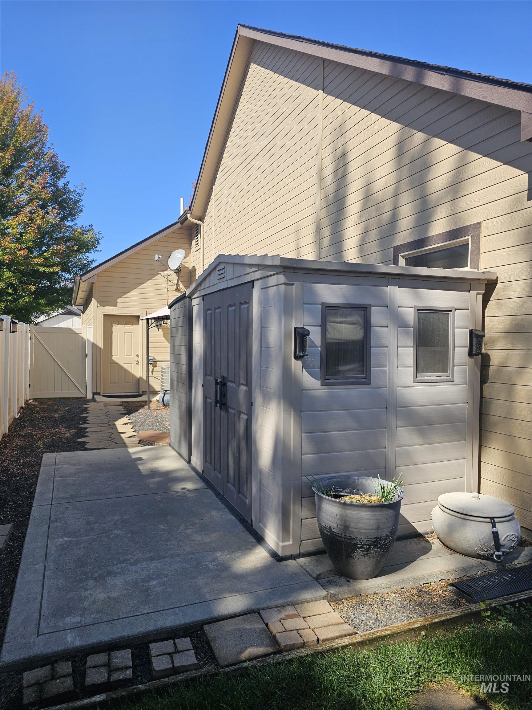 3712 N Twin Eagles Way, Meridian, Idaho 83646, 3 Bedrooms, 2 Bathrooms, Residential For Sale, Price $622,000, 99001639