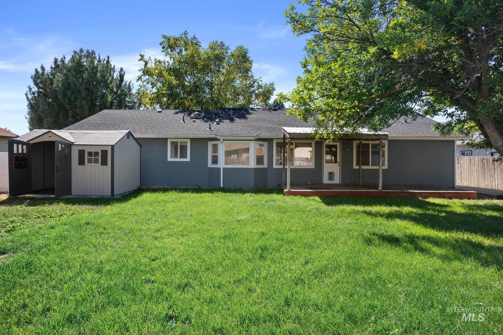 2172 W Hendricks St, Meridian, Idaho 83646, 3 Bedrooms, 2 Bathrooms, Residential For Sale, Price $415,000, 99001640