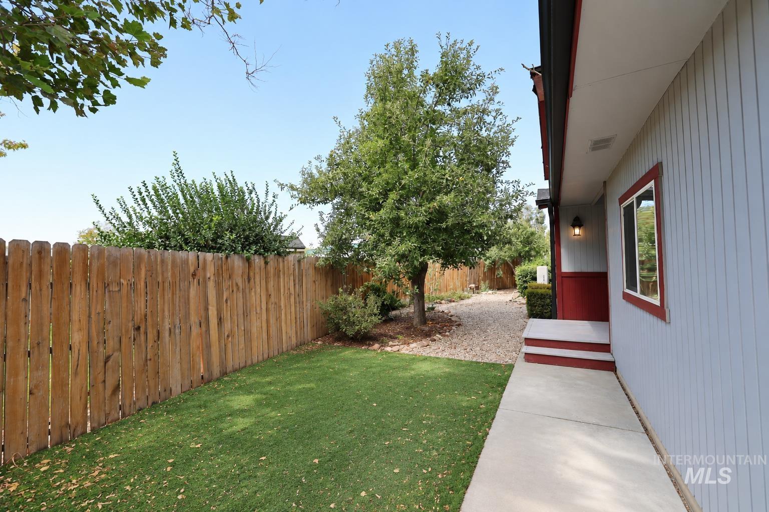 2398 W Panama St, Boise, Idaho 83705, 3 Bedrooms, 1.5 Bathrooms, Residential For Sale, Price $319,000,MLS 99001641