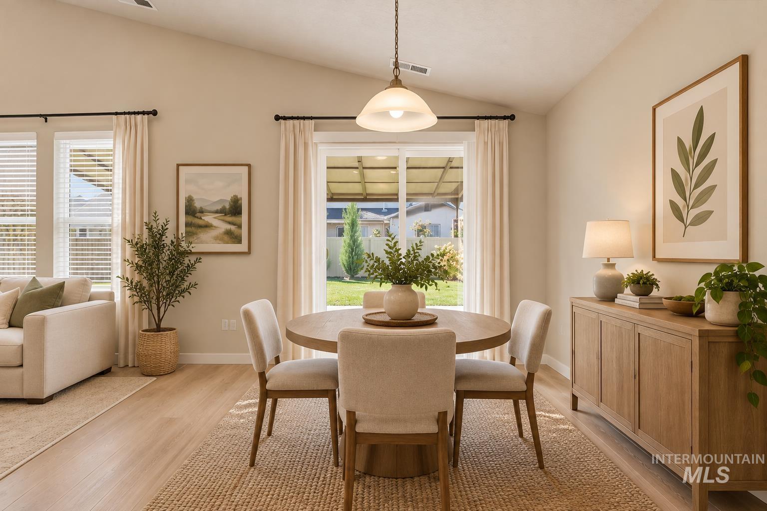 3339 S Walnut Ridge Way, Nampa, Idaho 83687, 4 Bedrooms, 2 Bathrooms, Residential For Sale, Price $440,000, 99001648