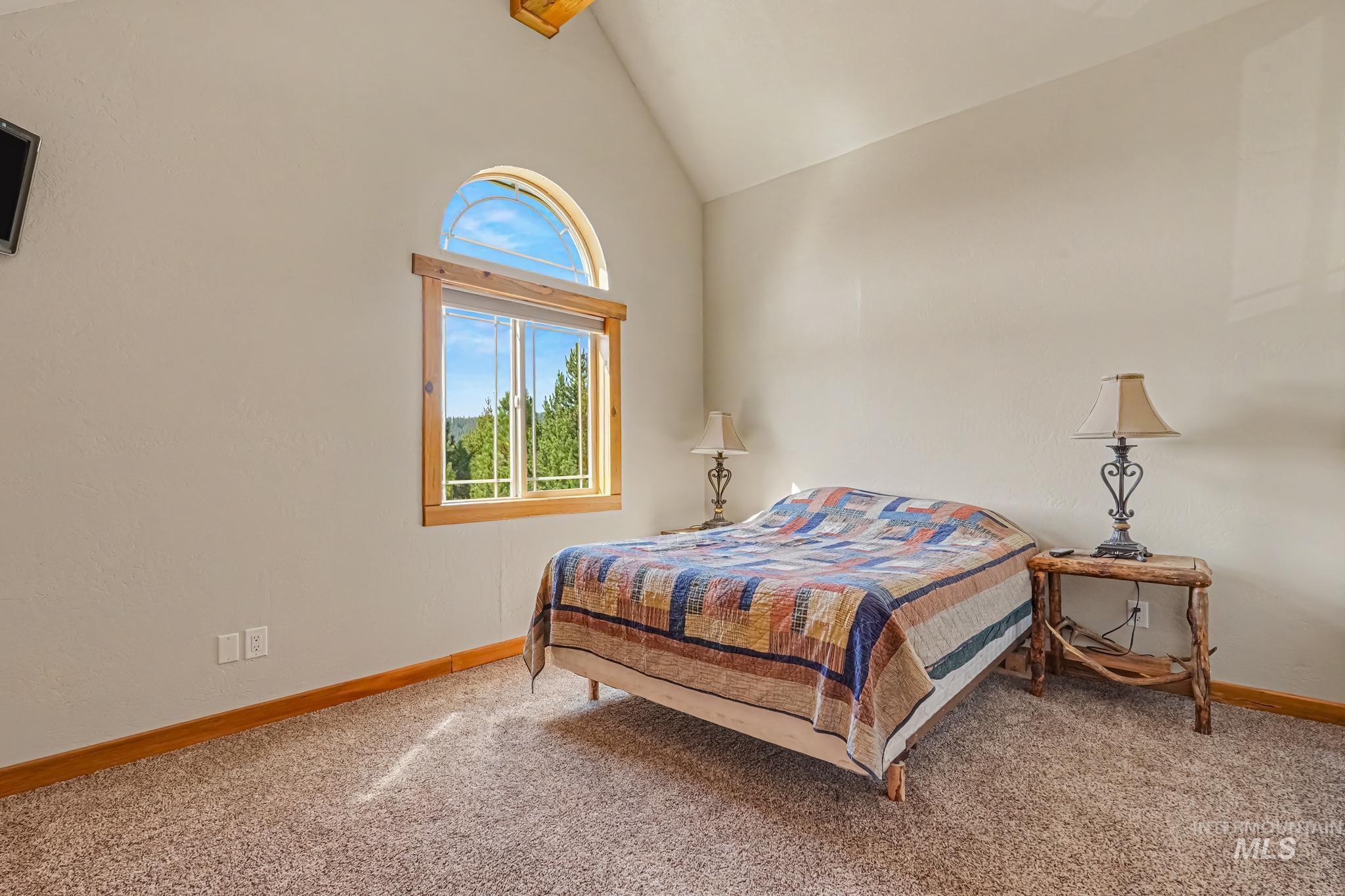106 Wilderness Lake Rd, High Valley, Idaho 83611, 2 Bedrooms, 2 Bathrooms, Residential For Sale, Price $699,900, 99001649
