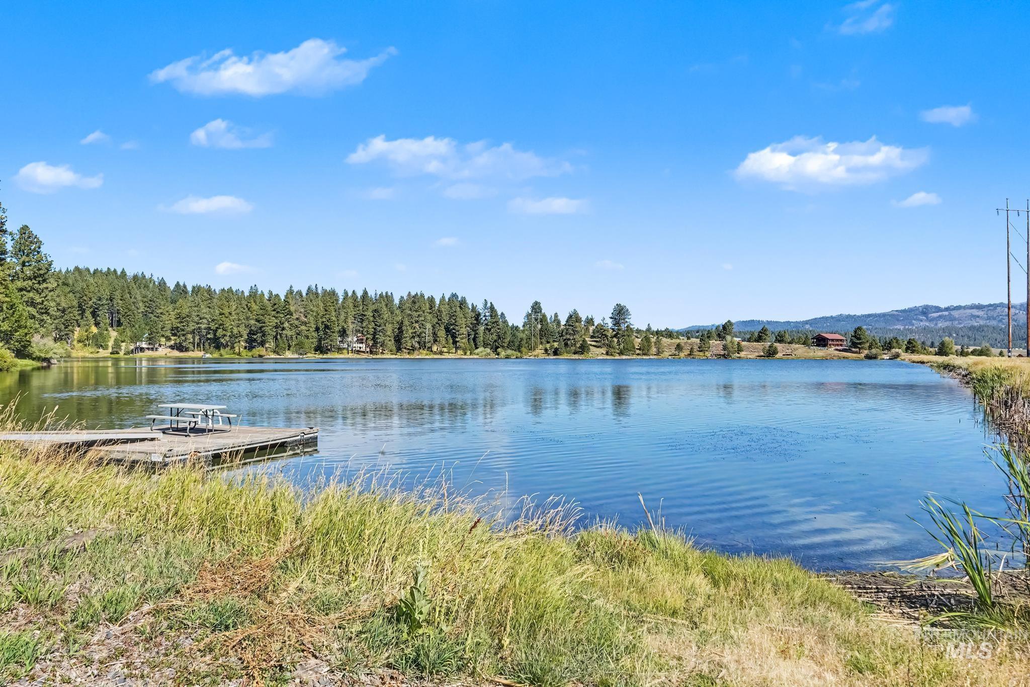 106 Wilderness Lake Rd, High Valley, Idaho 83611, 2 Bedrooms, 2 Bathrooms, Residential For Sale, Price $699,900, 99001649