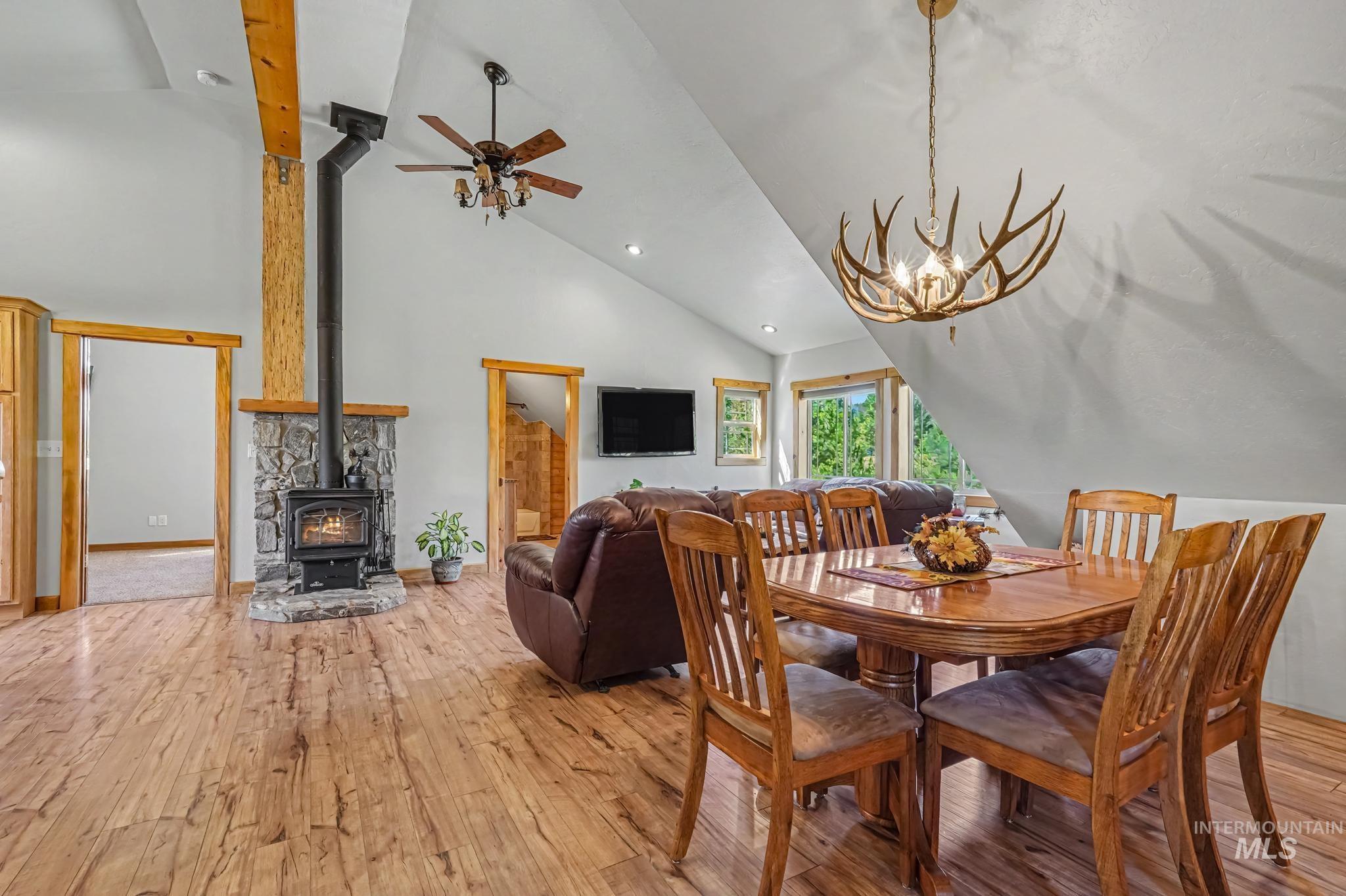 106 Wilderness Lake Rd, High Valley, Idaho 83611, 2 Bedrooms, 2 Bathrooms, Residential For Sale, Price $699,900, 99001649