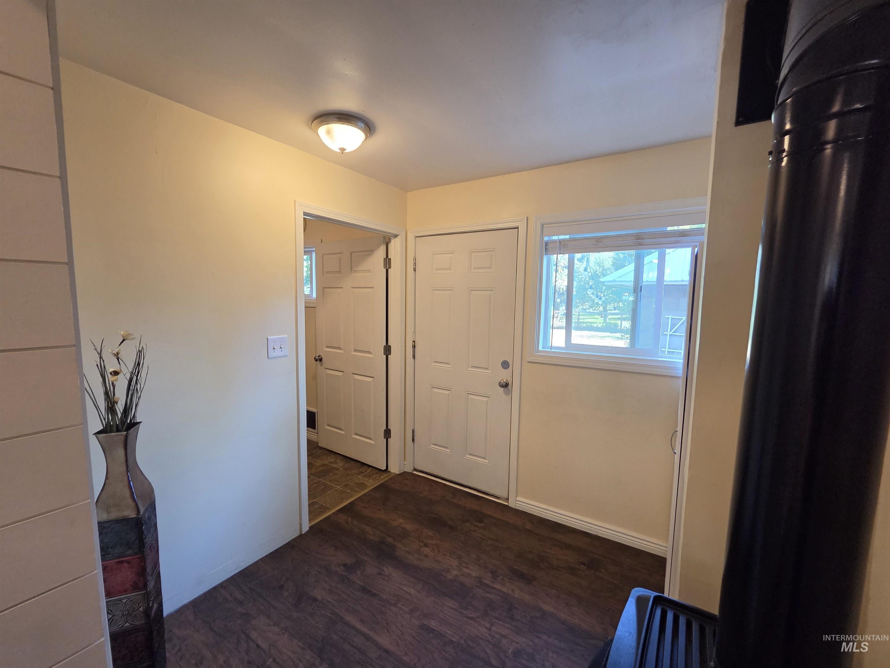 140 S 1st ST, Cambridge, Idaho 83610, 4 Bedrooms, 1.5 Bathrooms, Residential For Sale, Price $315,000,MLS 99001650