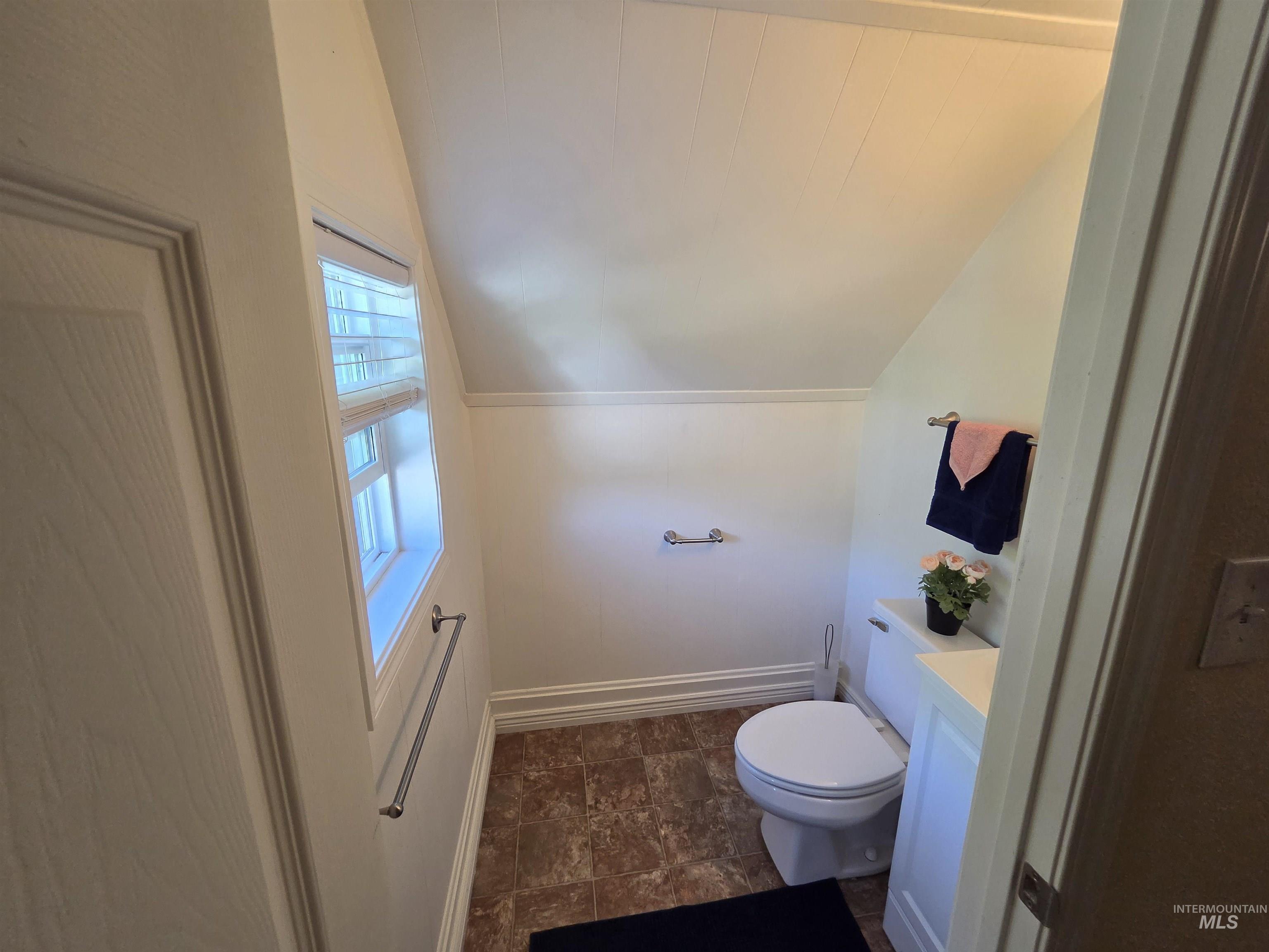 140 S 1st ST, Cambridge, Idaho 83610, 4 Bedrooms, 1.5 Bathrooms, Residential For Sale, Price $315,000,MLS 99001650