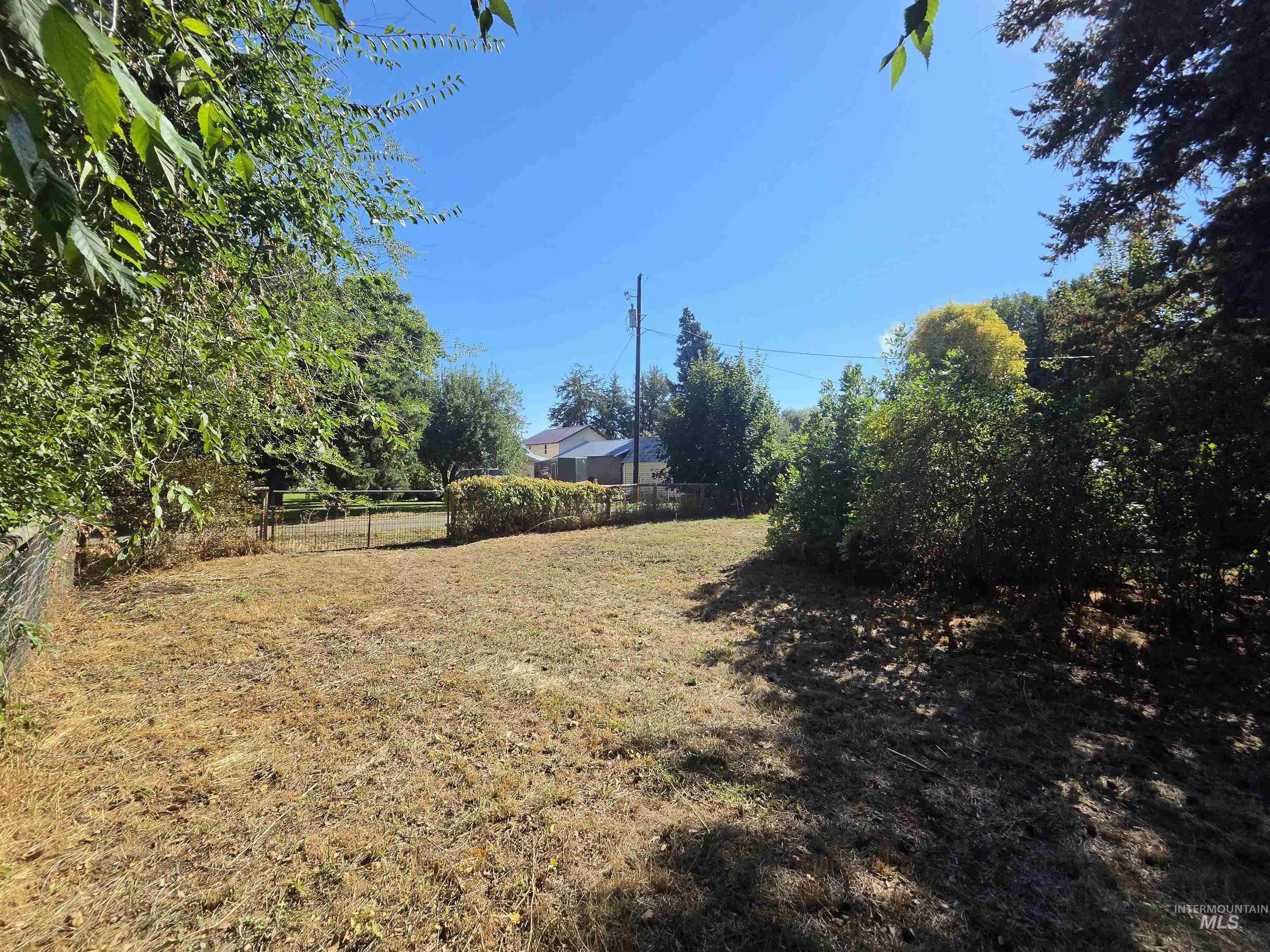 140 S 1st ST, Cambridge, Idaho 83610, 4 Bedrooms, 1.5 Bathrooms, Residential For Sale, Price $315,000,MLS 99001650