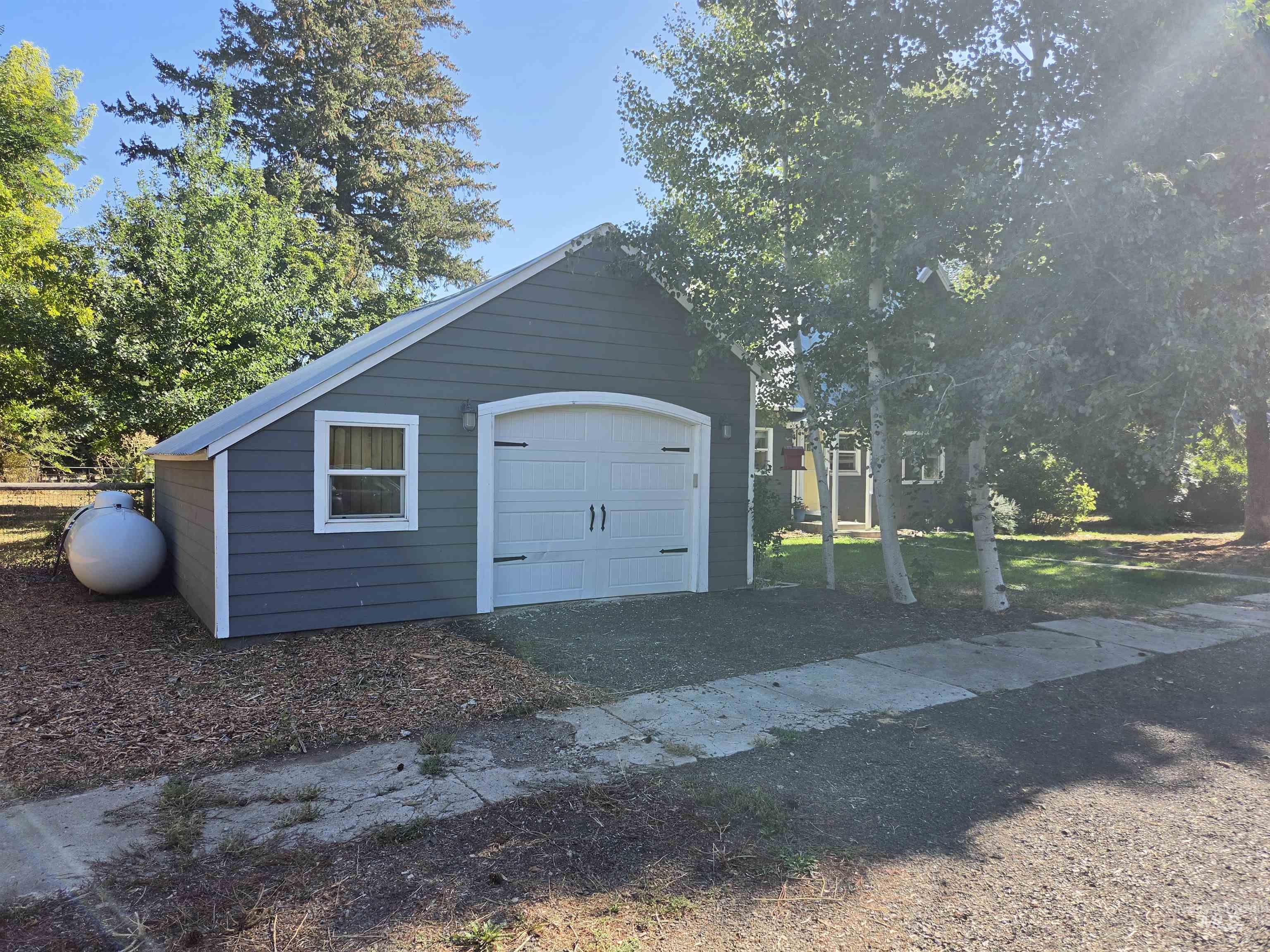140 S 1st ST, Cambridge, Idaho 83610, 4 Bedrooms, 1.5 Bathrooms, Residential For Sale, Price $315,000,MLS 99001650