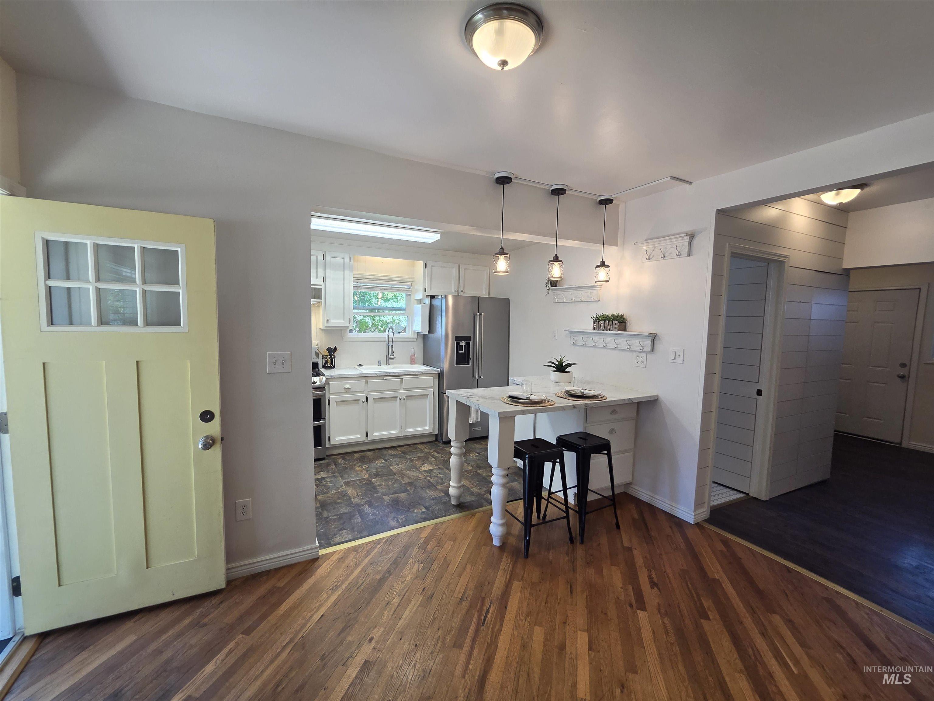 140 S 1st ST, Cambridge, Idaho 83610, 4 Bedrooms, 1.5 Bathrooms, Residential For Sale, Price $315,000,MLS 99001650
