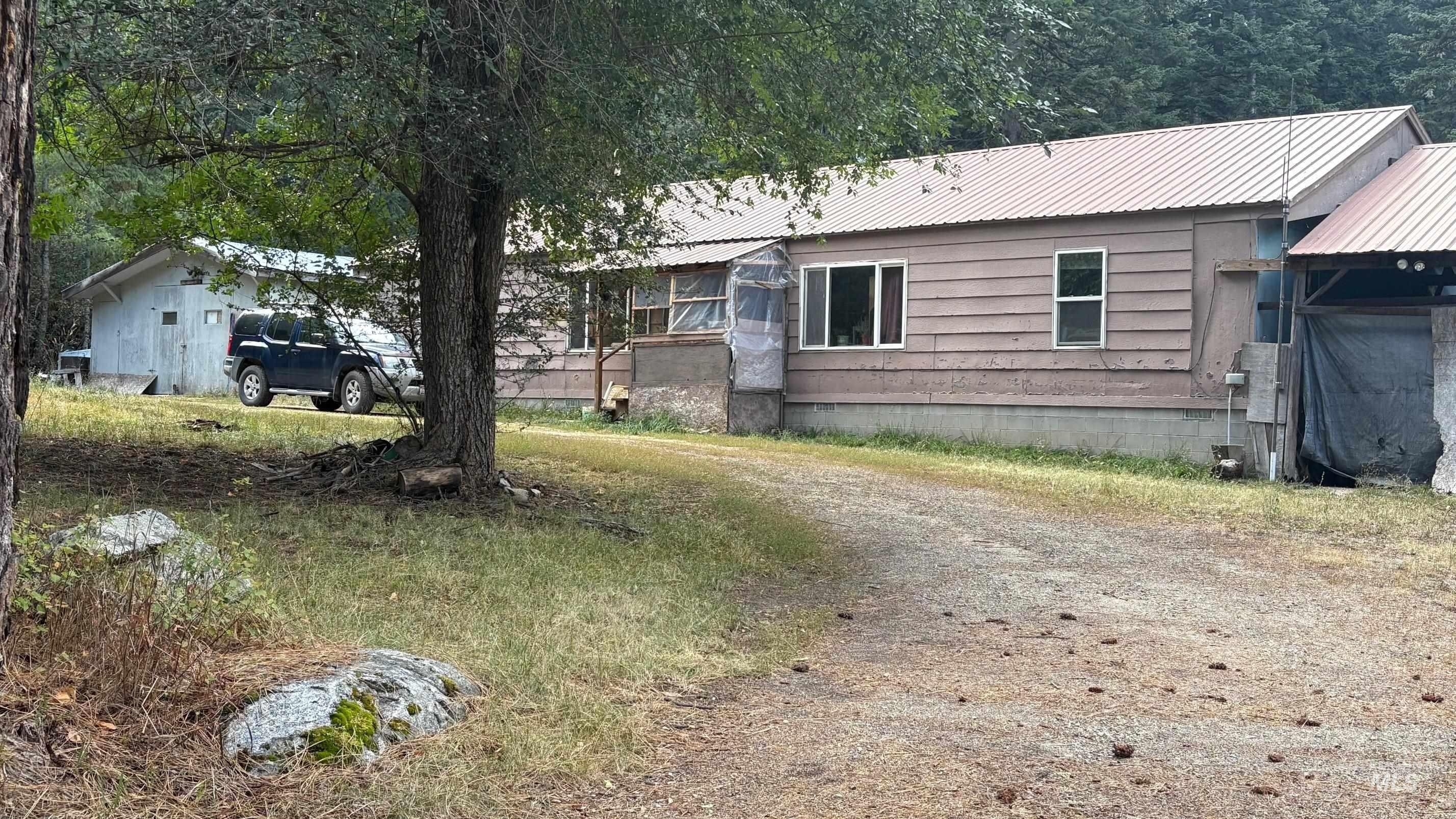 24 Syringa Drive, Garden Valley, Idaho 83622, 3 Bedrooms, 2 Bathrooms, Residential For Sale, Price $375,000,MLS 99001651
