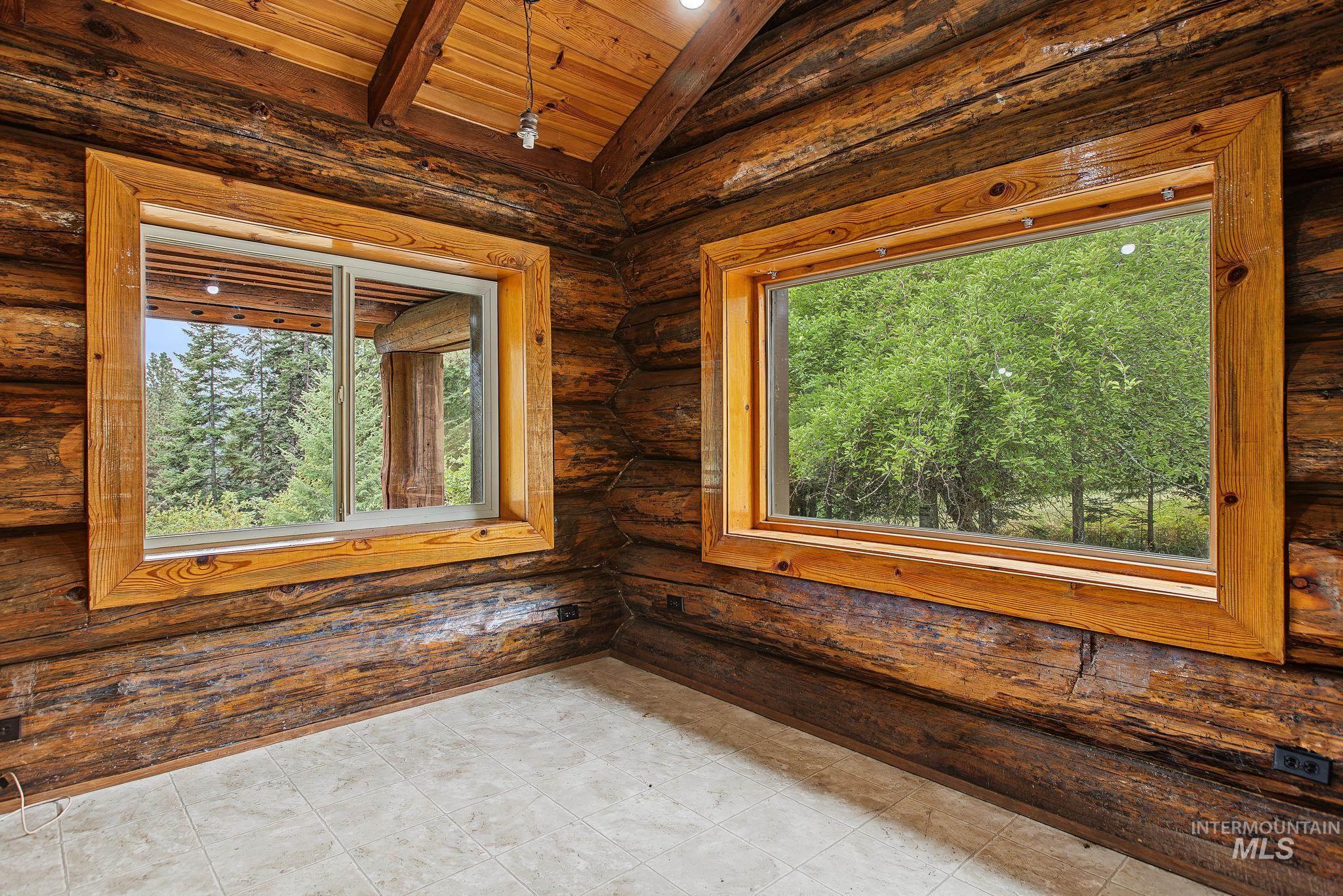 2926 Wells Bench Road, Orofino, Idaho 83544, 3 Bedrooms, 2 Bathrooms, Residential For Sale, Price $406,450, 99001653