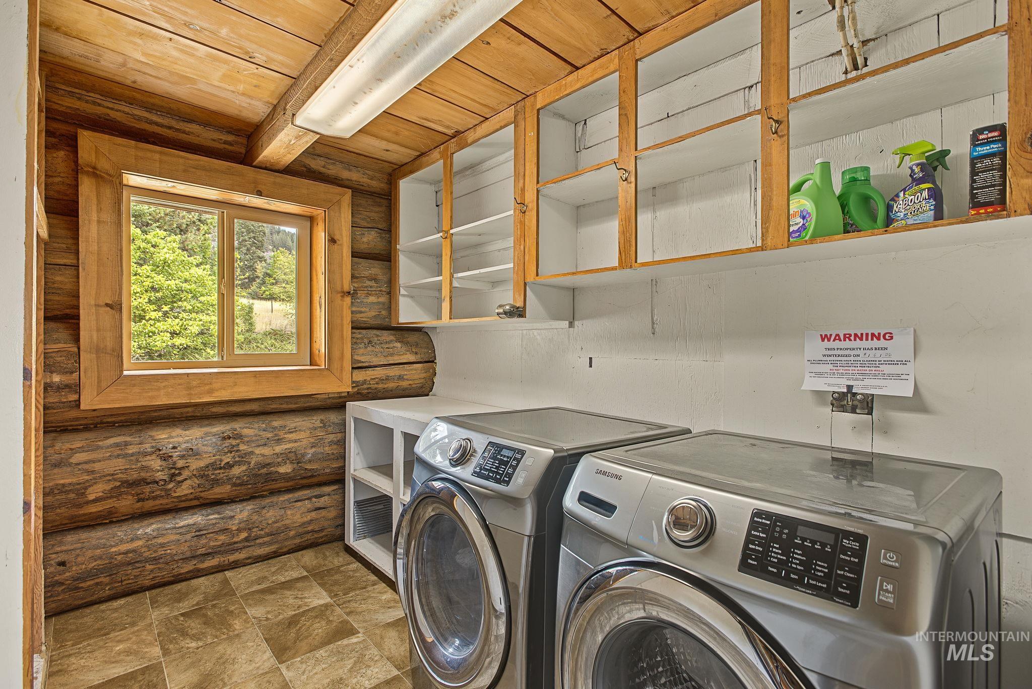 2926 Wells Bench Road, Orofino, Idaho 83544, 3 Bedrooms, 2 Bathrooms, Residential For Sale, Price $406,450, 99001653