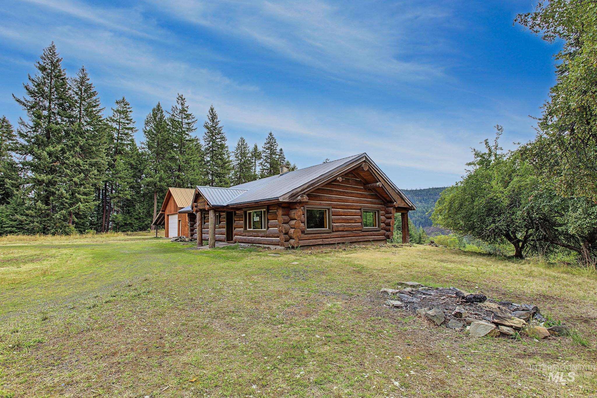 2926 Wells Bench Road, Orofino, Idaho 83544, 3 Bedrooms, 2 Bathrooms, Residential For Sale, Price $406,450, 99001653