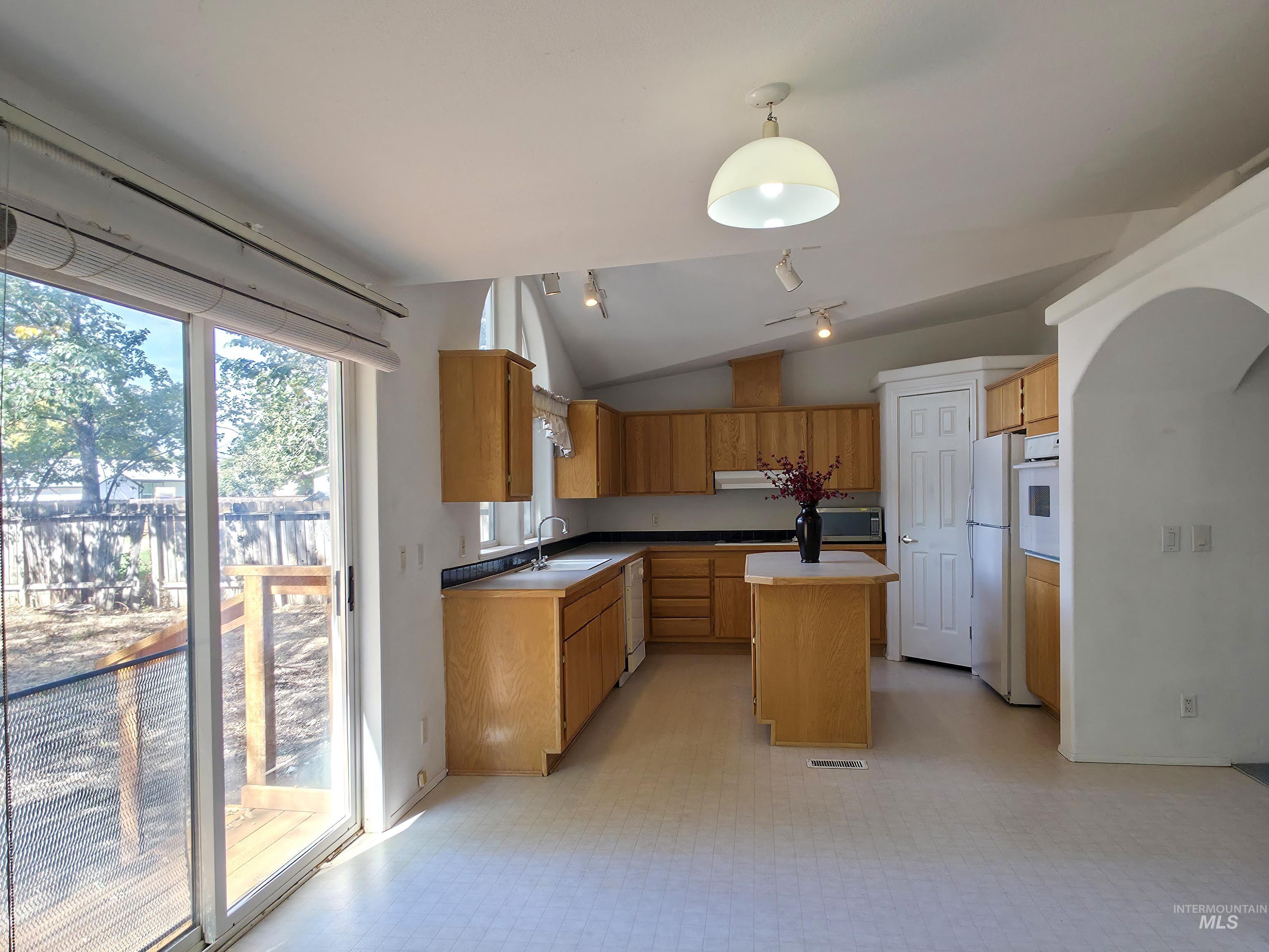 1215 W 7th, Weiser, Idaho 83672, 3 Bedrooms, 2 Bathrooms, Residential For Sale, Price $415,000, 99001655