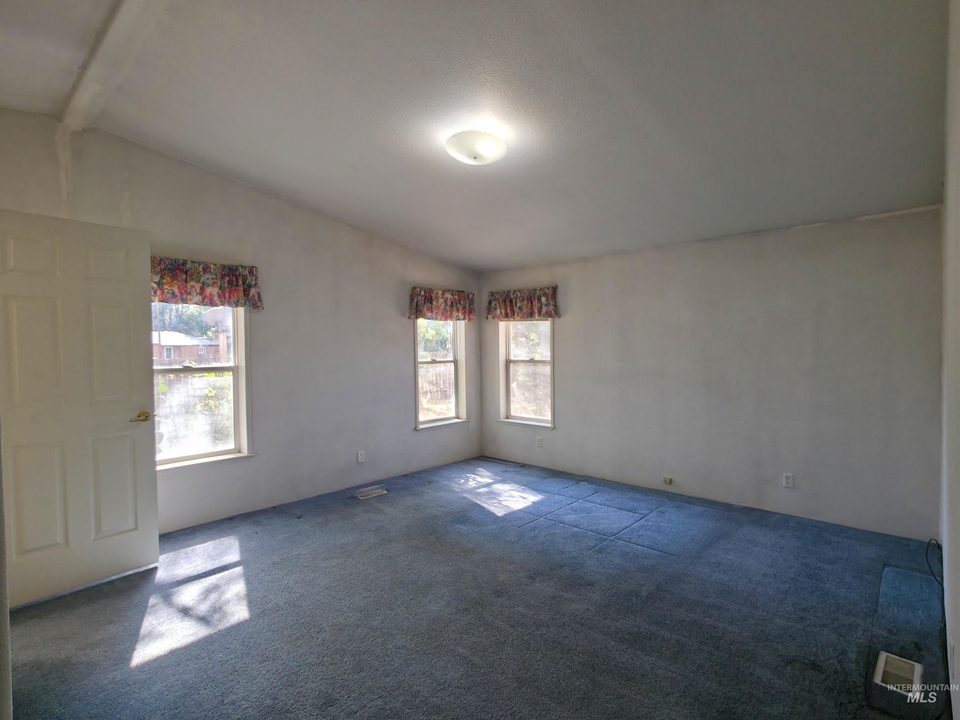1215 W 7th, Weiser, Idaho 83672, 3 Bedrooms, 2 Bathrooms, Residential For Sale, Price $415,000, 99001655