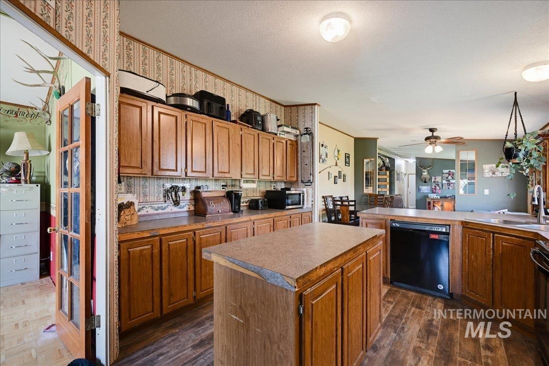 32400 NICHOL LANE, Parma, Idaho 83660, 4 Bedrooms, 2 Bathrooms, Residential For Sale, Price $535,000, 99001656