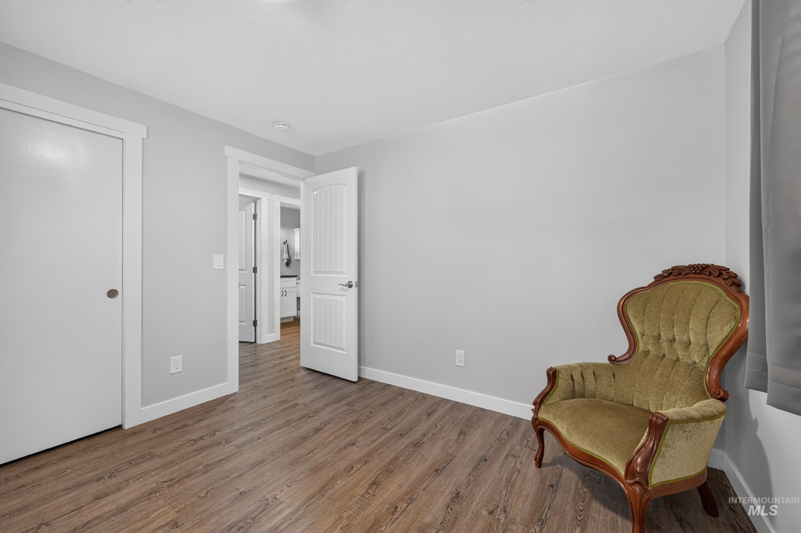 8595 W Westchester Ave, Boise, Idaho 83704, 3 Bedrooms, 2 Bathrooms, Residential For Sale, Price $499,900, 99001657