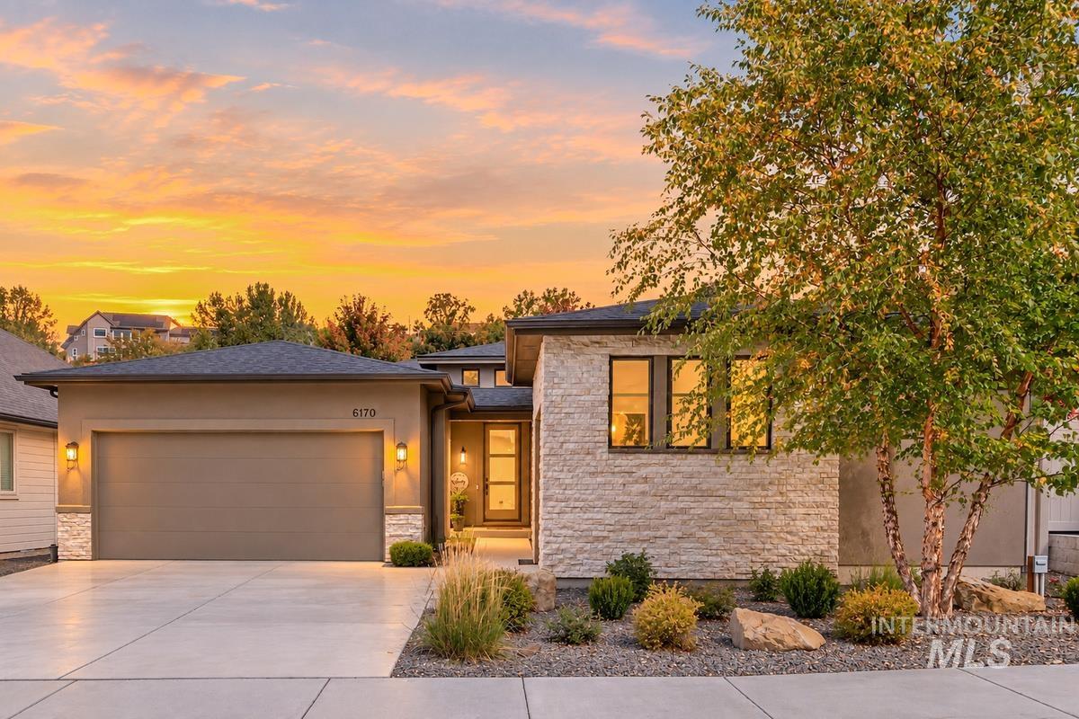 6170 W Ina Drive, Boise, Idaho 83703, 3 Bedrooms, 2.5 Bathrooms, Residential For Sale, Price $775,000,MLS 99001663