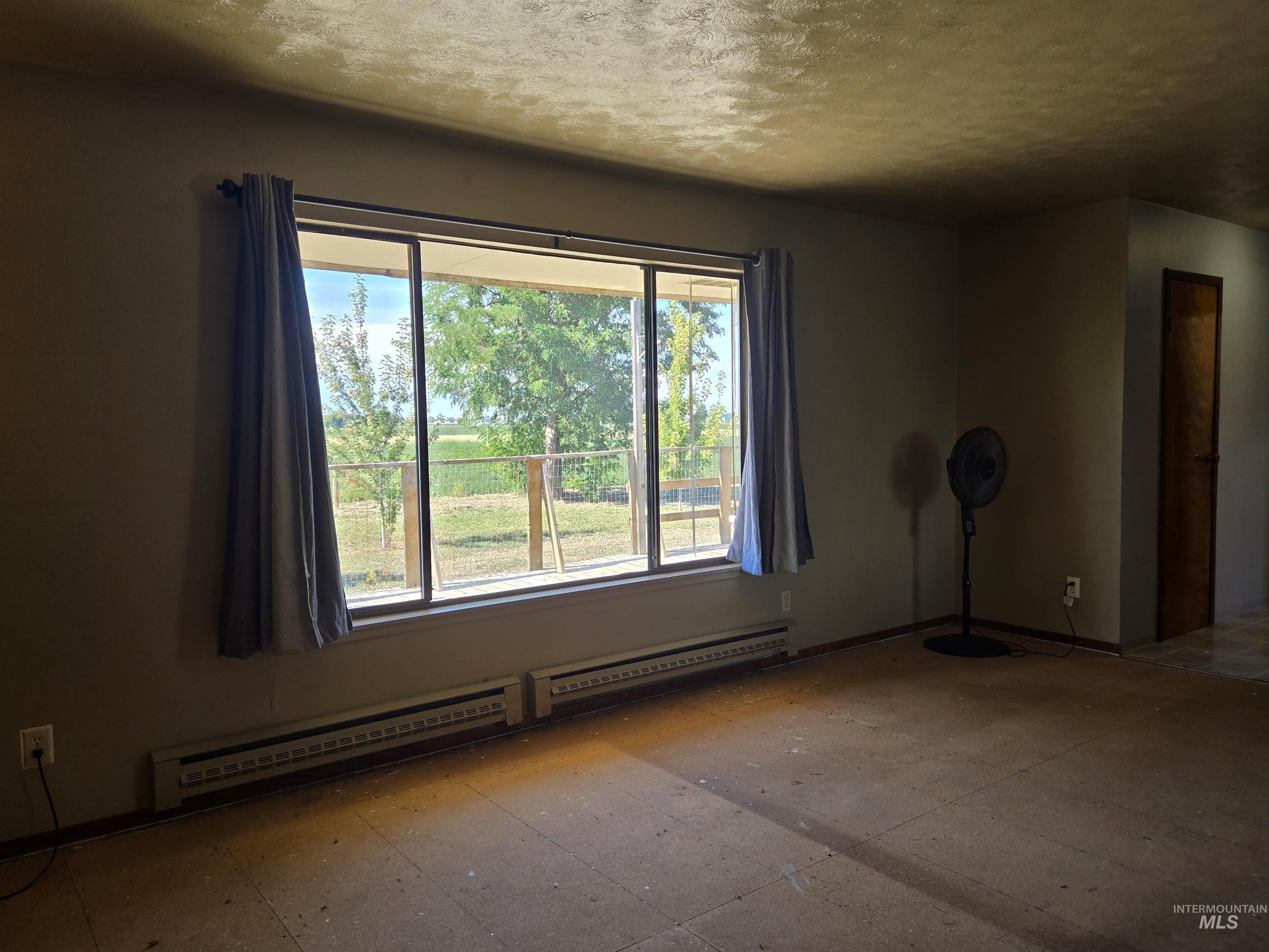 2600 NW 2nd Ave, Fruitland, Idaho 83619, 3 Bedrooms, 2.5 Bathrooms, Residential For Sale, Price $425,000, 99001665