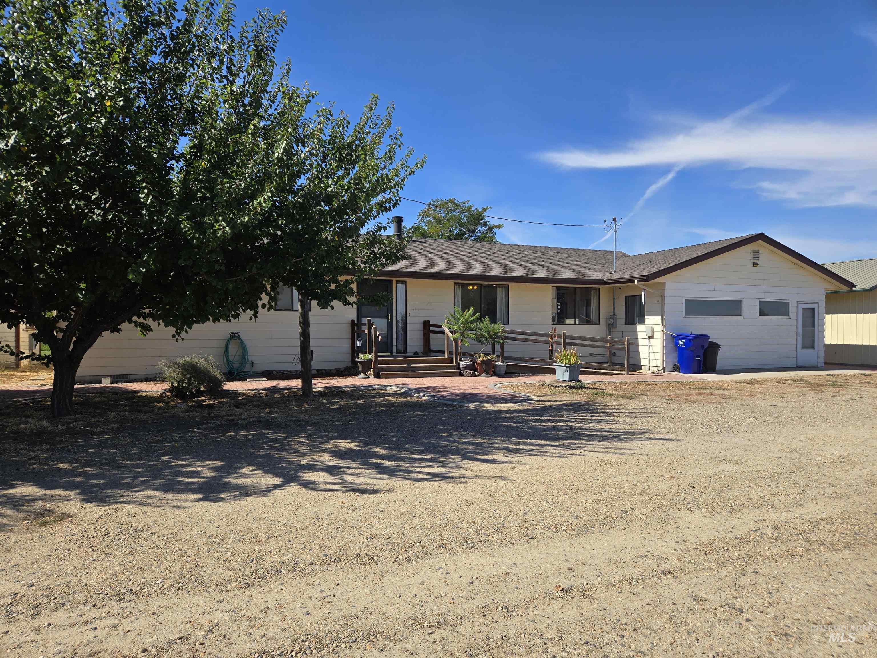 2600 NW 2nd Ave, Fruitland, Idaho 83619, 3 Bedrooms, 2.5 Bathrooms, Residential For Sale, Price $425,000, 99001665