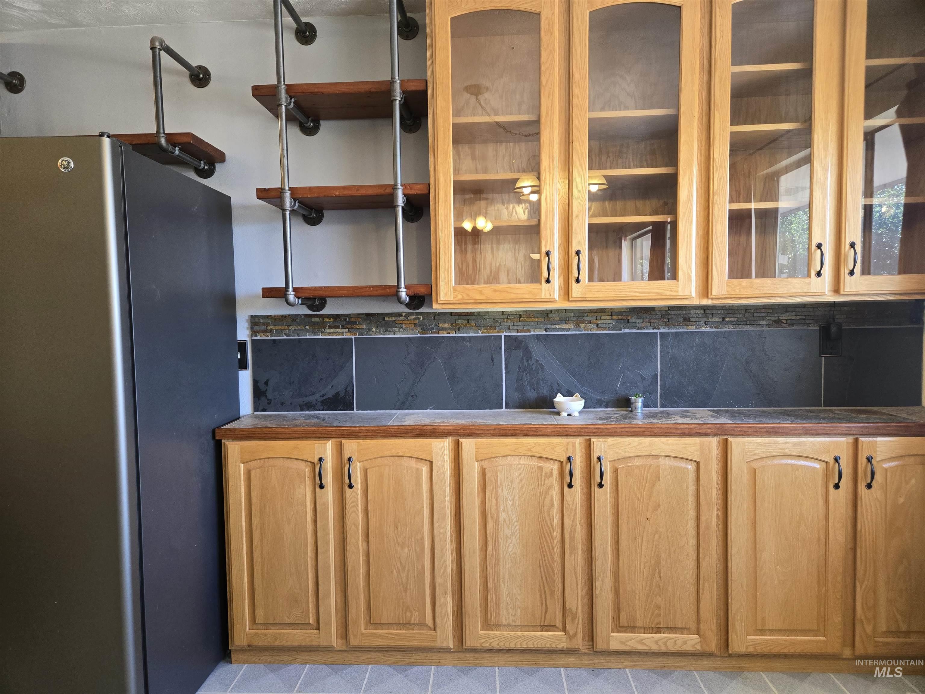 2600 NW 2nd Ave, Fruitland, Idaho 83619, 3 Bedrooms, 2.5 Bathrooms, Residential For Sale, Price $425,000, 99001665