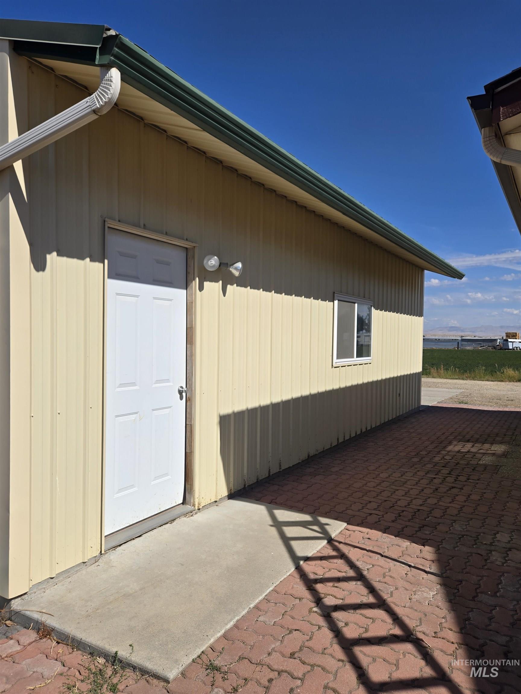 2600 NW 2nd Ave, Fruitland, Idaho 83619, 3 Bedrooms, 2.5 Bathrooms, Residential For Sale, Price $425,000, 99001665
