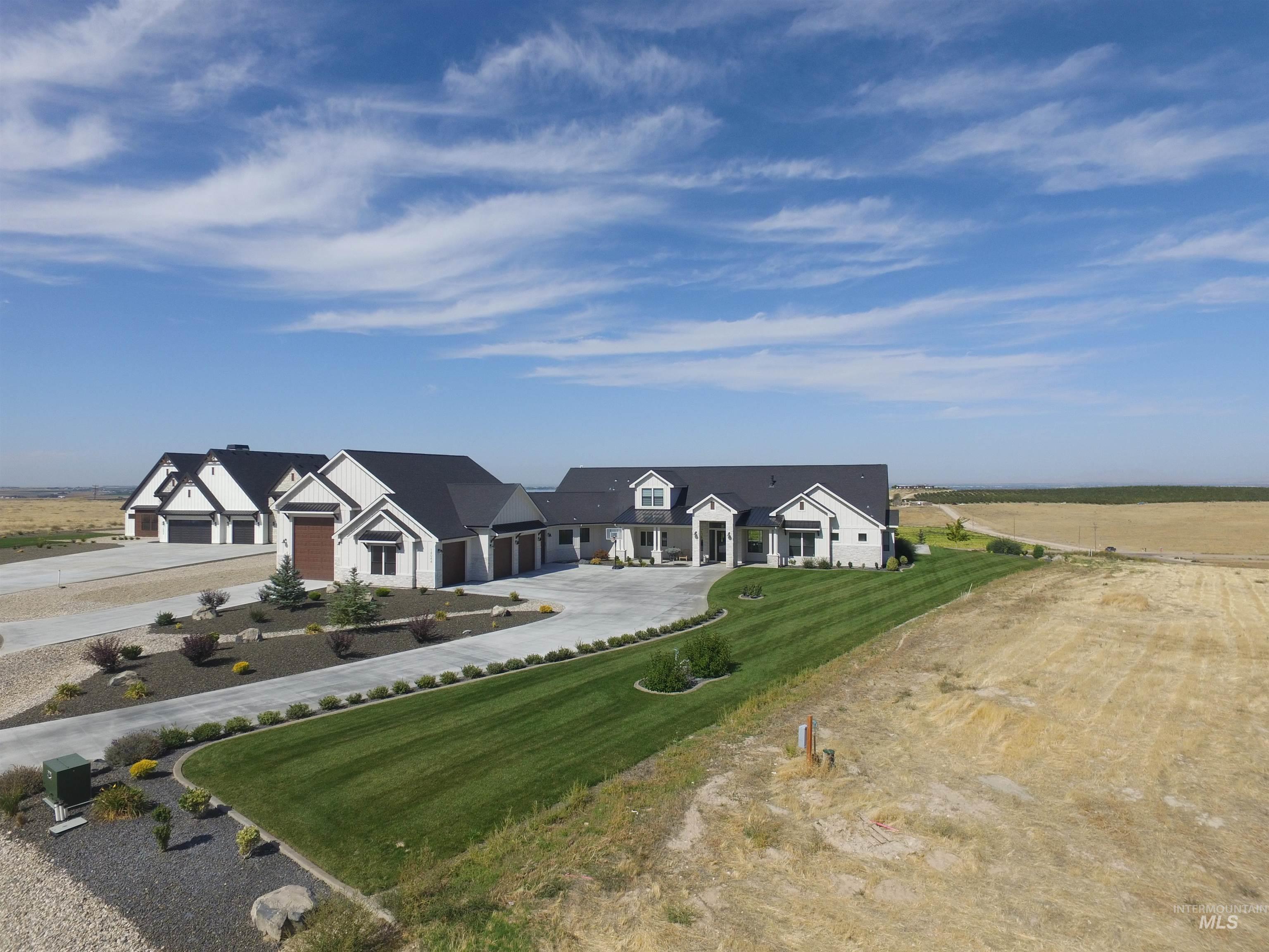 14044 Hipwell Dr, Nampa, Idaho 83686, 5 Bedrooms, 4.5 Bathrooms, Residential For Sale, Price $1,940,000, 99001670