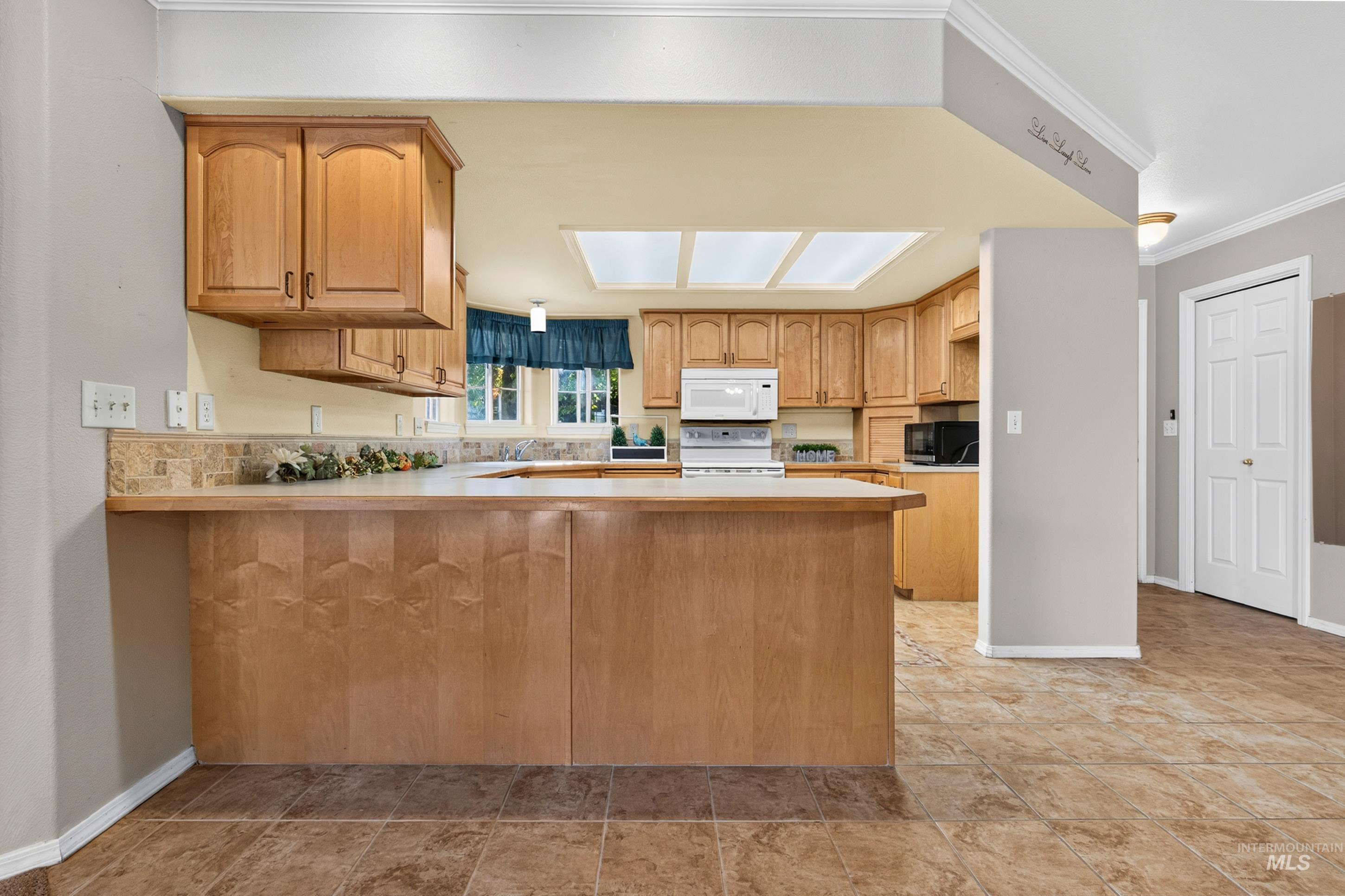 716 W Benton Ave., Nampa, Idaho 83651, 2 Bedrooms, 2 Bathrooms, Residential For Sale, Price $350,000,MLS 99001682