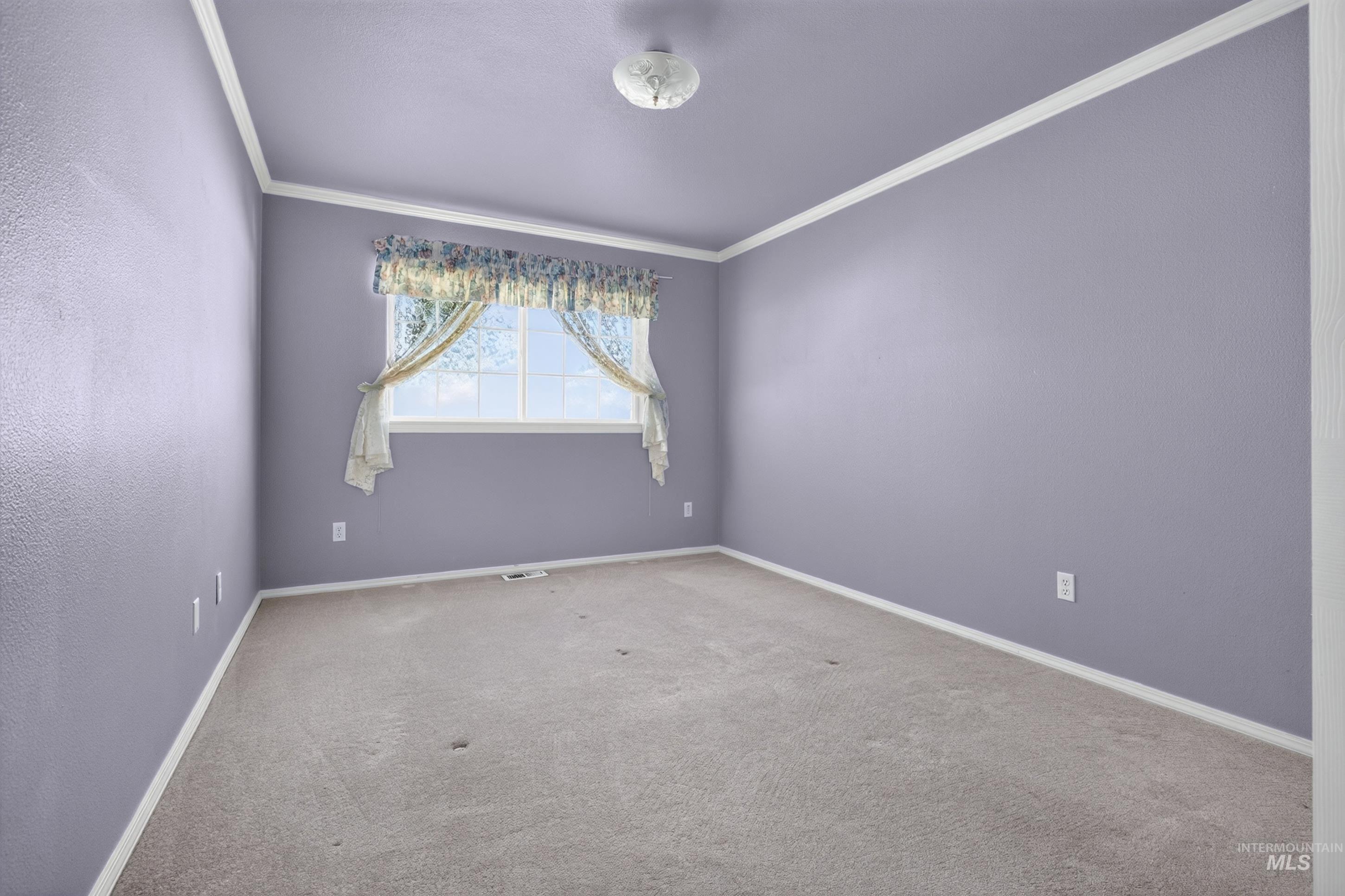 716 W Benton Ave., Nampa, Idaho 83651, 2 Bedrooms, 2 Bathrooms, Residential For Sale, Price $350,000,MLS 99001682