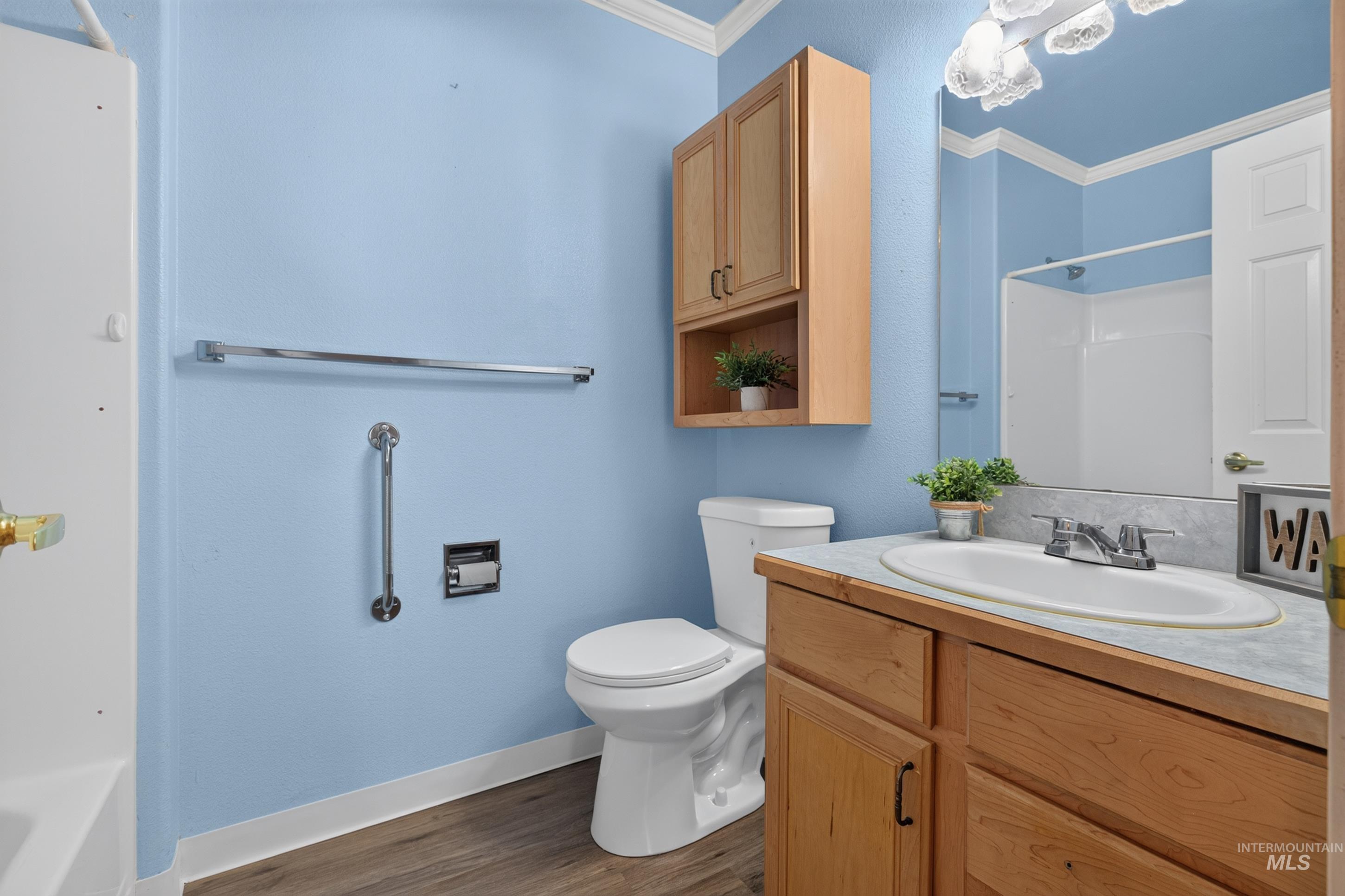 716 W Benton Ave., Nampa, Idaho 83651, 2 Bedrooms, 2 Bathrooms, Residential For Sale, Price $350,000,MLS 99001682