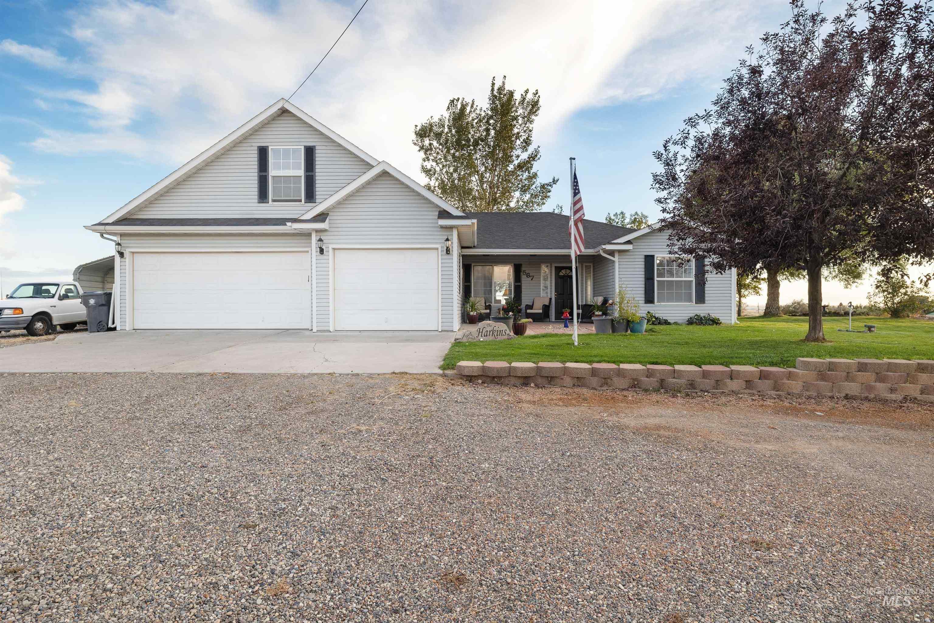 567 Smokey Mountain Dr., Jerome, Idaho 83338, 4 Bedrooms, 3 Bathrooms, Residential For Sale, Price $595,000, 99001689
