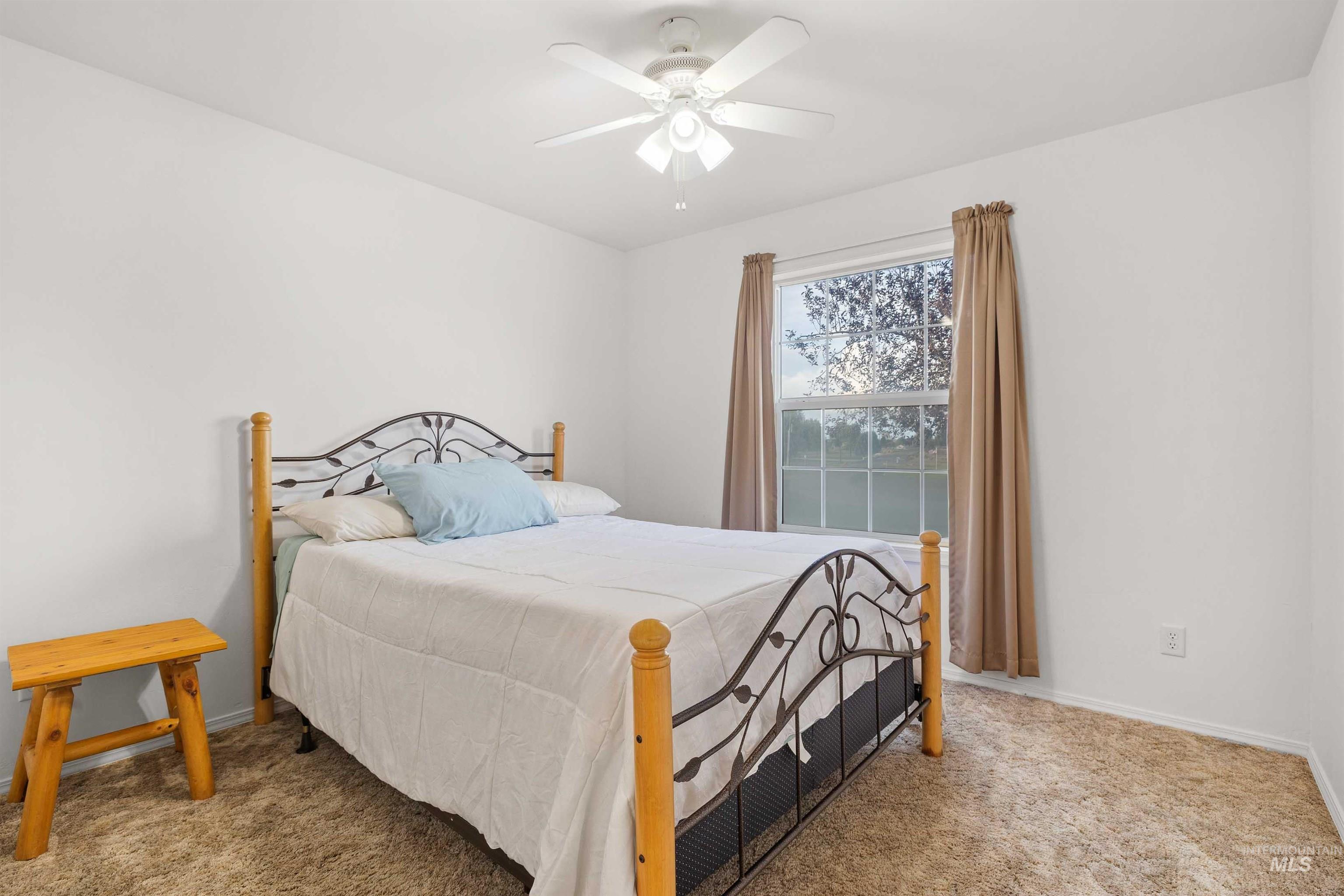 567 Smokey Mountain Dr., Jerome, Idaho 83338, 4 Bedrooms, 3 Bathrooms, Residential For Sale, Price $595,000,MLS 99001689