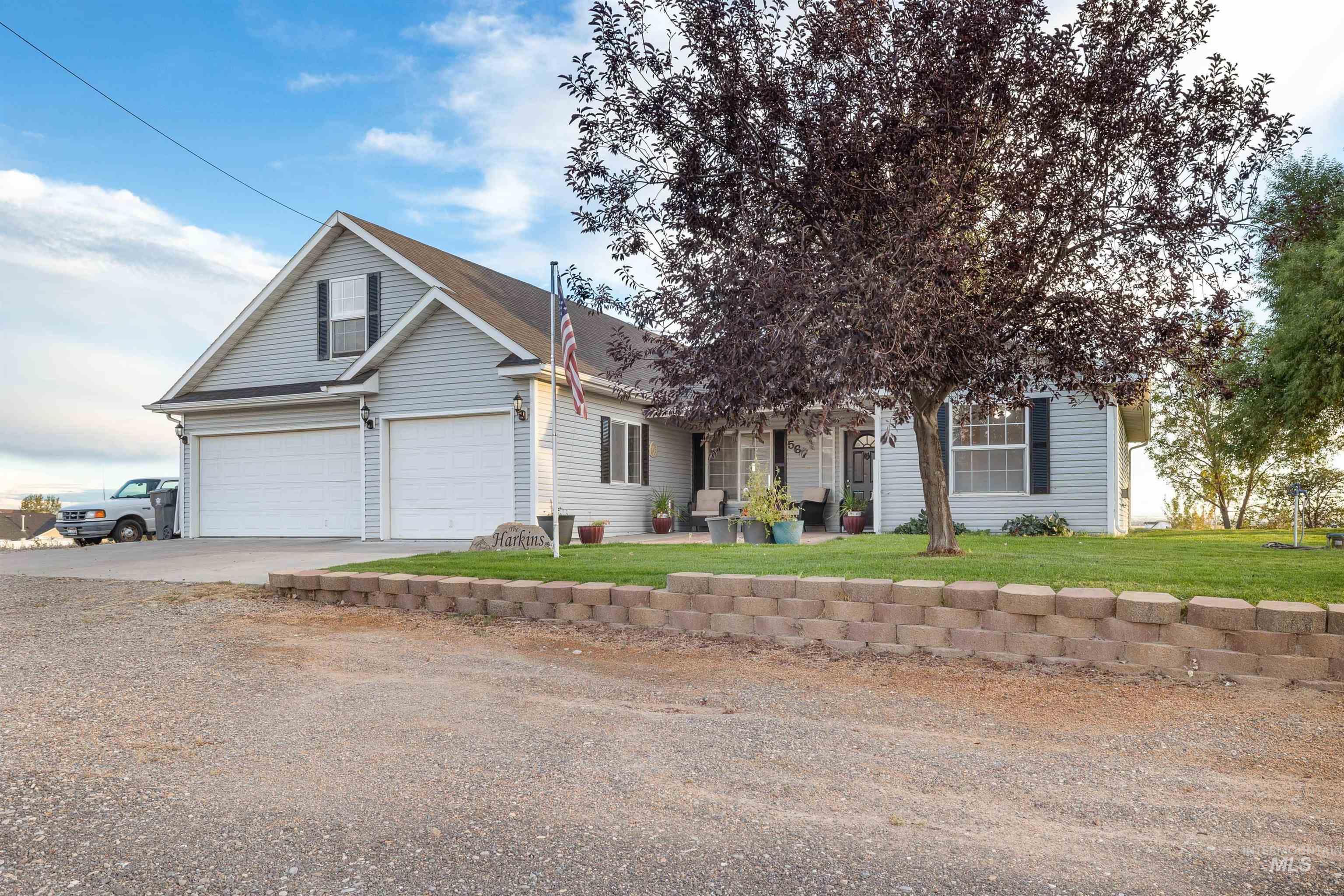 567 Smokey Mountain Dr., Jerome, Idaho 83338, 4 Bedrooms, 3 Bathrooms, Residential For Sale, Price $595,000,MLS 99001689