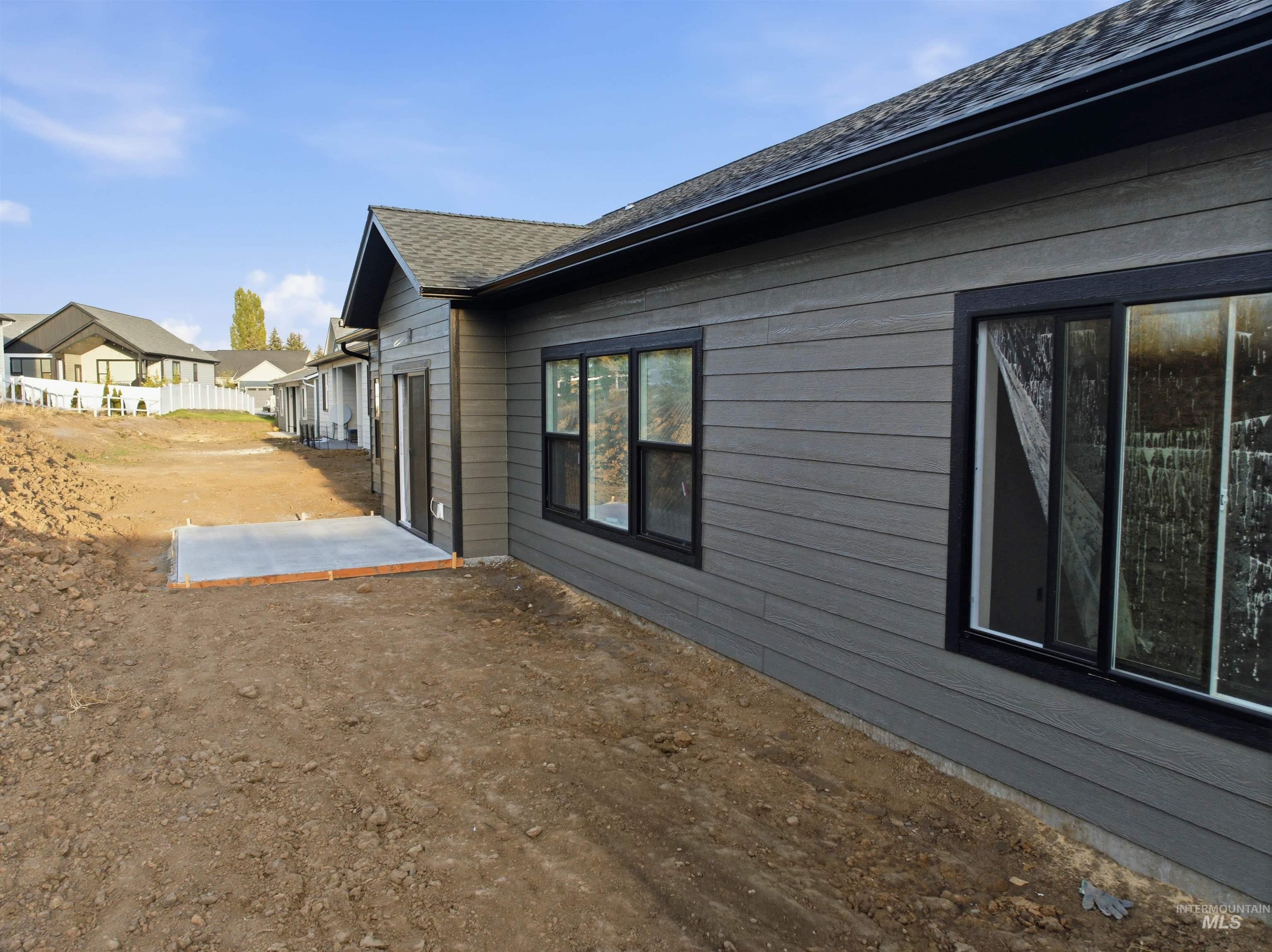 2830 Cyprus Court, Moscow, Idaho 83843, 3 Bedrooms, 2 Bathrooms, Residential For Sale, Price $575,000,MLS 99001692
