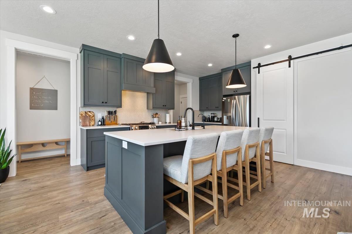 10393 Millgrain St., Nampa, Idaho 83687, 3 Bedrooms, 2.5 Bathrooms, Residential For Sale, Price $699,000,MLS 99001702