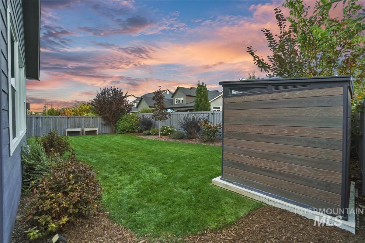 10393 Millgrain St., Nampa, Idaho 83687, 3 Bedrooms, 2.5 Bathrooms, Residential For Sale, Price $699,000,MLS 99001702