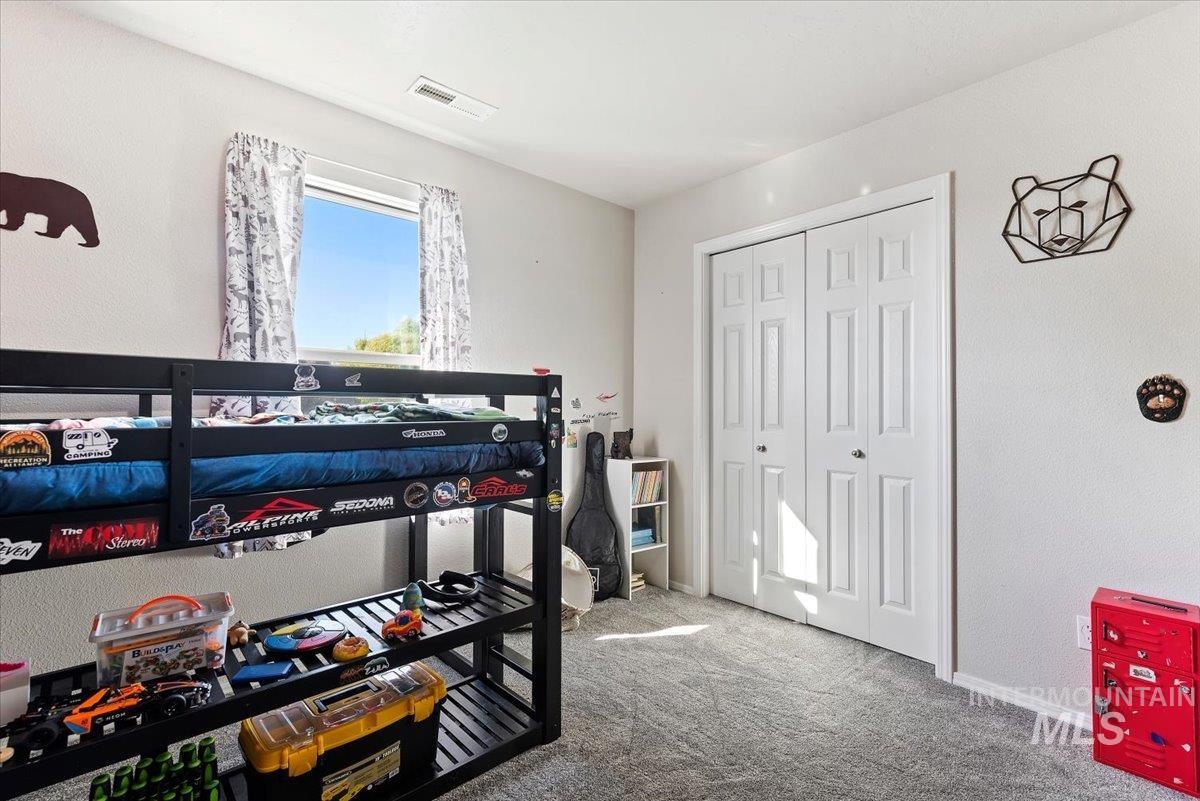 313 Bisque Dr., Caldwell, Idaho 83605, 4 Bedrooms, 2.5 Bathrooms, Residential For Sale, Price $440,000,MLS 99001709