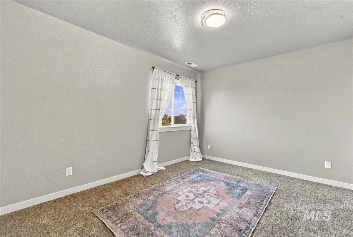 124 S Sunset Point Way, Meridian, Idaho 83642, 4 Bedrooms, 2.5 Bathrooms, Residential For Sale, Price $510,000,MLS 99001712