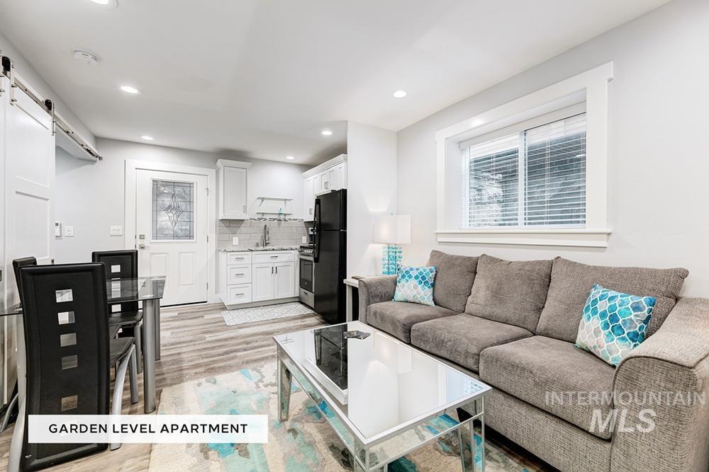 1007 N 8th St, Boise, Idaho 83702, 4 Bedrooms, 4 Bathrooms, Residential For Sale, Price $1,398,000,MLS 99001716
