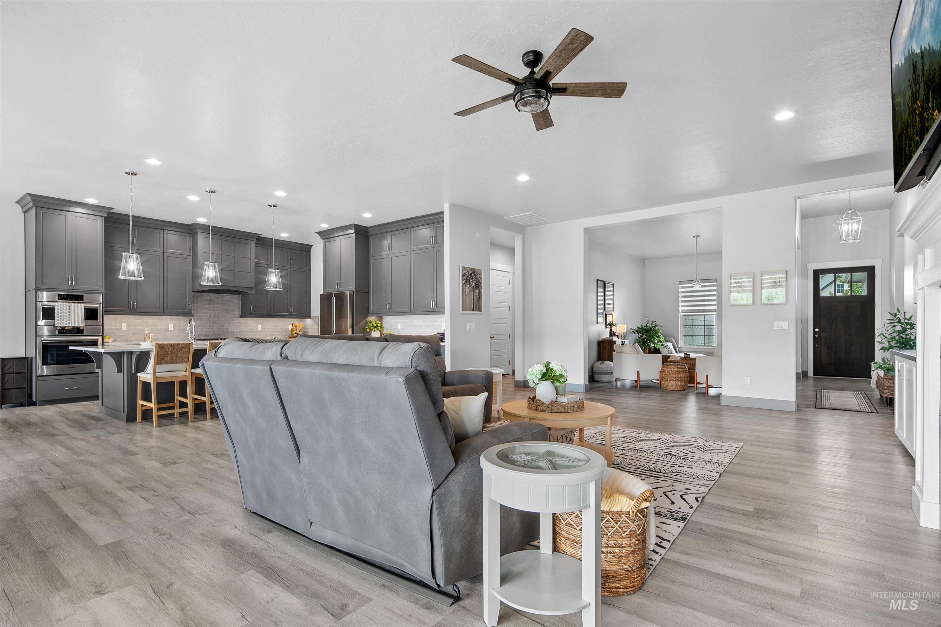 5345 S Mesa Trail Way, Meridian, Idaho 83634, 4 Bedrooms, 2.5 Bathrooms, Residential For Sale, Price $829,900,MLS 99001721