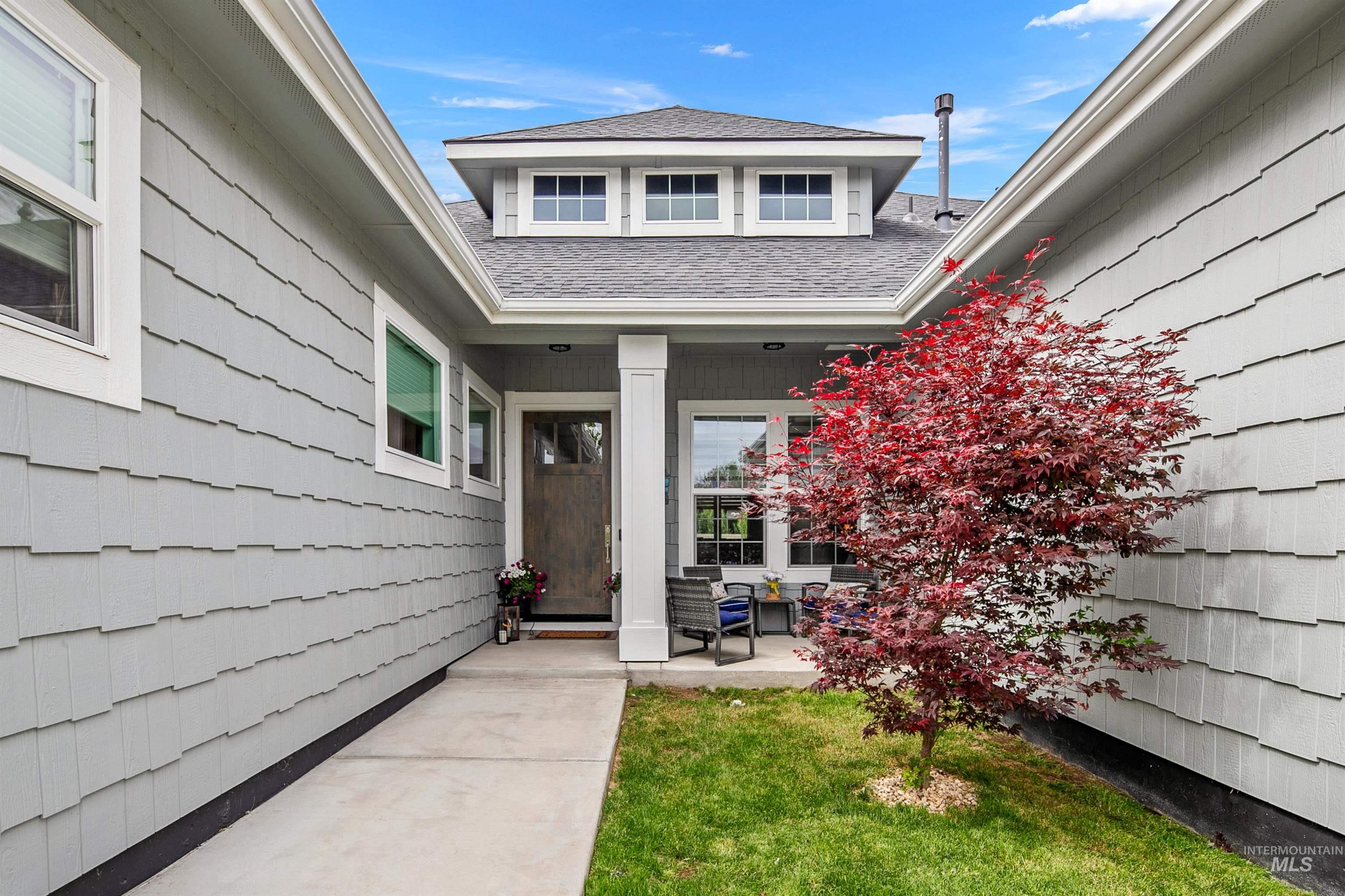 5345 S Mesa Trail Way, Meridian, Idaho 83634, 4 Bedrooms, 2.5 Bathrooms, Residential For Sale, Price $829,900,MLS 99001721