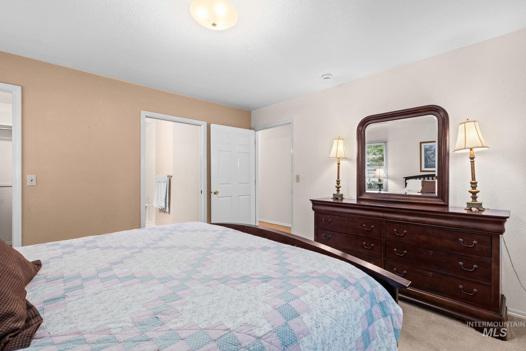 5053 N Fifeshire Pl, Boise, Idaho 83713, 6 Bedrooms, 4.5 Bathrooms, Residential For Sale, Price $999,000,MLS 99001740