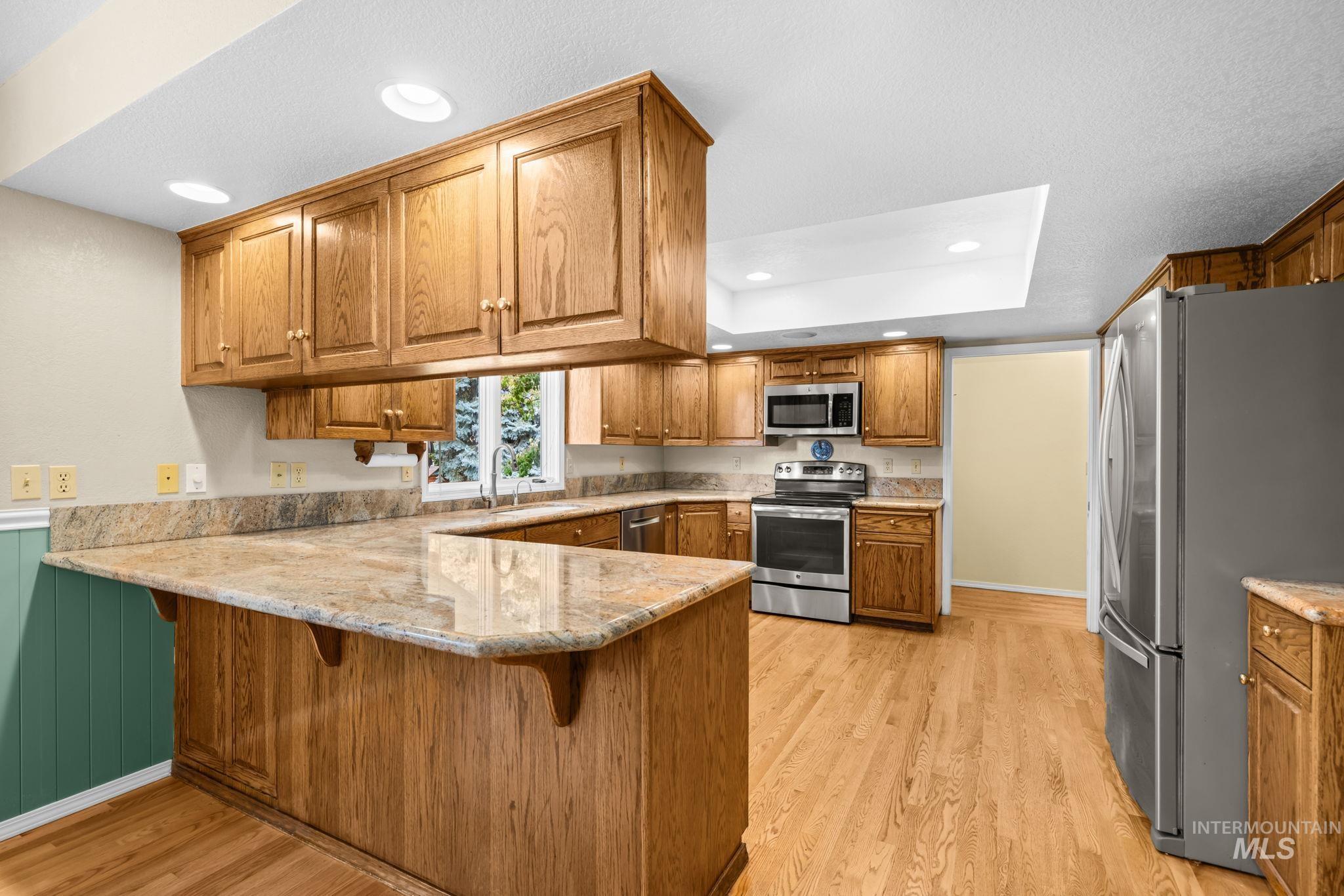 5053 N Fifeshire Pl, Boise, Idaho 83713, 6 Bedrooms, 4.5 Bathrooms, Residential For Sale, Price $999,000,MLS 99001740