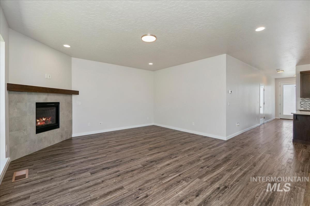3242 S Annett Avenue, Boise, Idaho 83705, 4 Bedrooms, 2.5 Bathrooms, Residential For Sale, Price $624,900,MLS 99001741