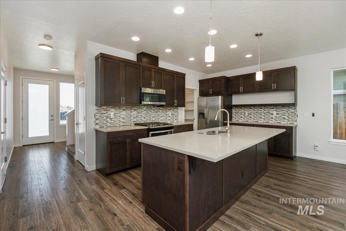 3242 S Annett Avenue, Boise, Idaho 83705, 4 Bedrooms, 2.5 Bathrooms, Residential For Sale, Price $624,900,MLS 99001741