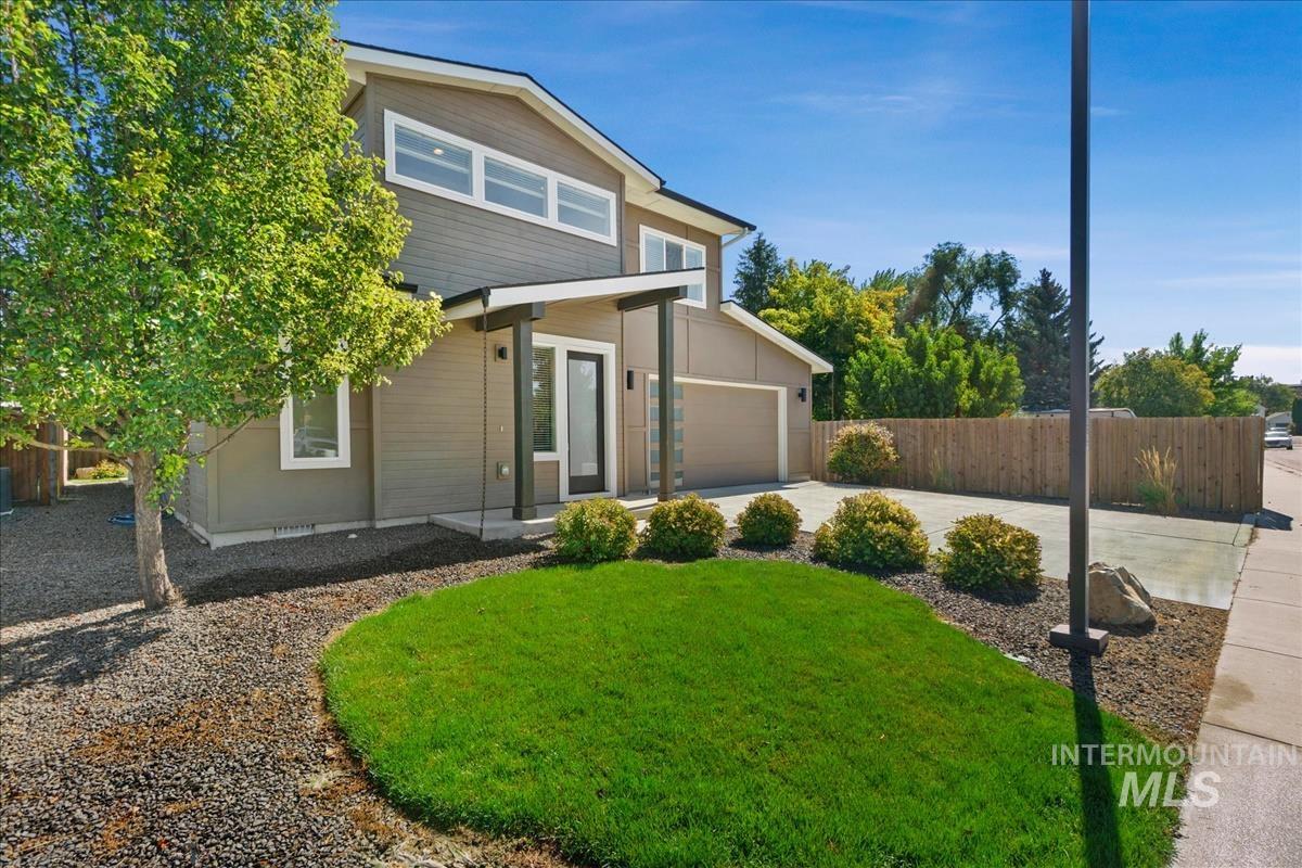 3242 S Annett Avenue, Boise, Idaho 83705, 4 Bedrooms, 2.5 Bathrooms, Residential For Sale, Price $624,900,MLS 99001741